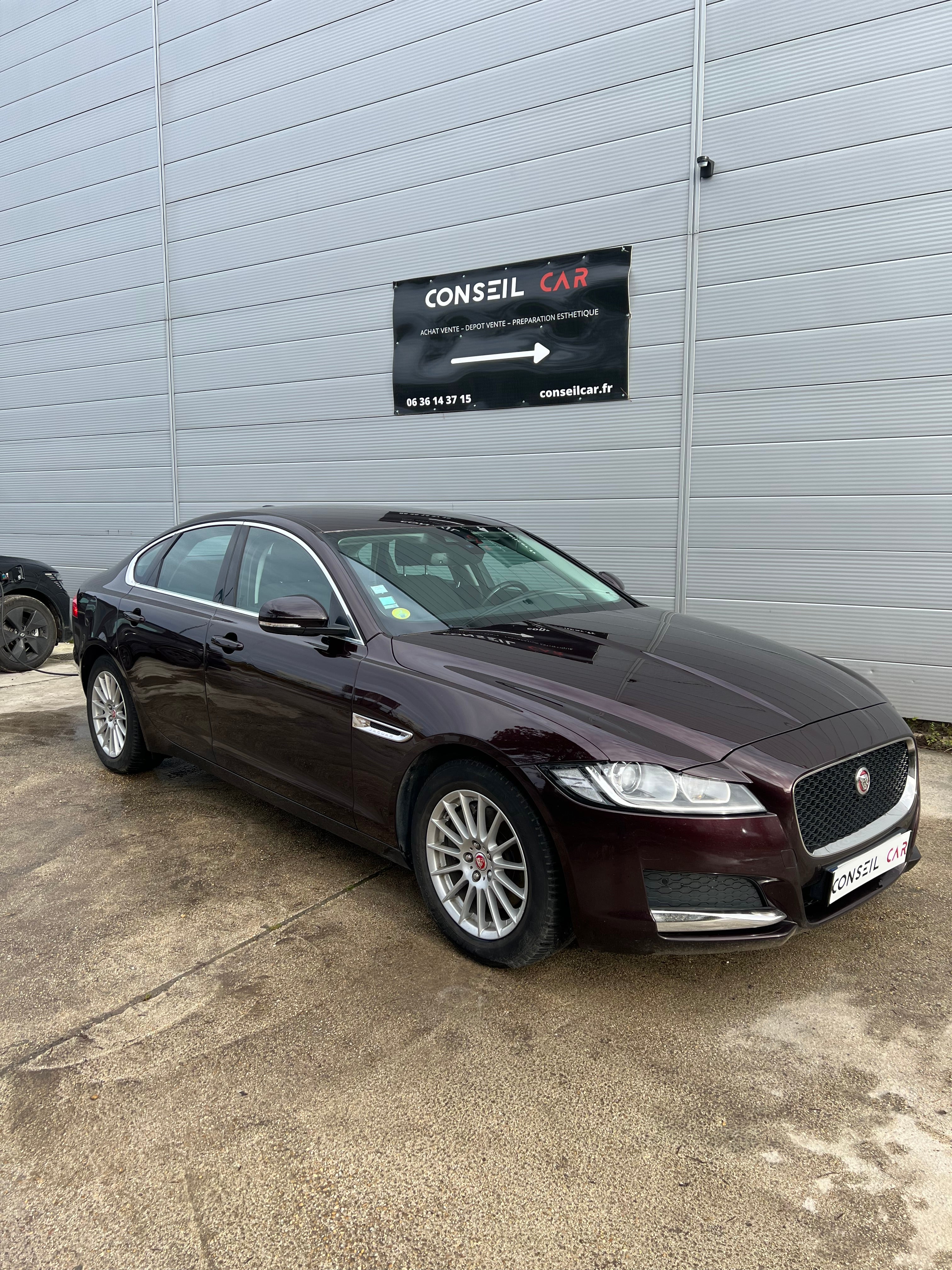 Jaguar XF X260 2.0 D 163 cv Jaguar XF X260 2.0 D 163 cv