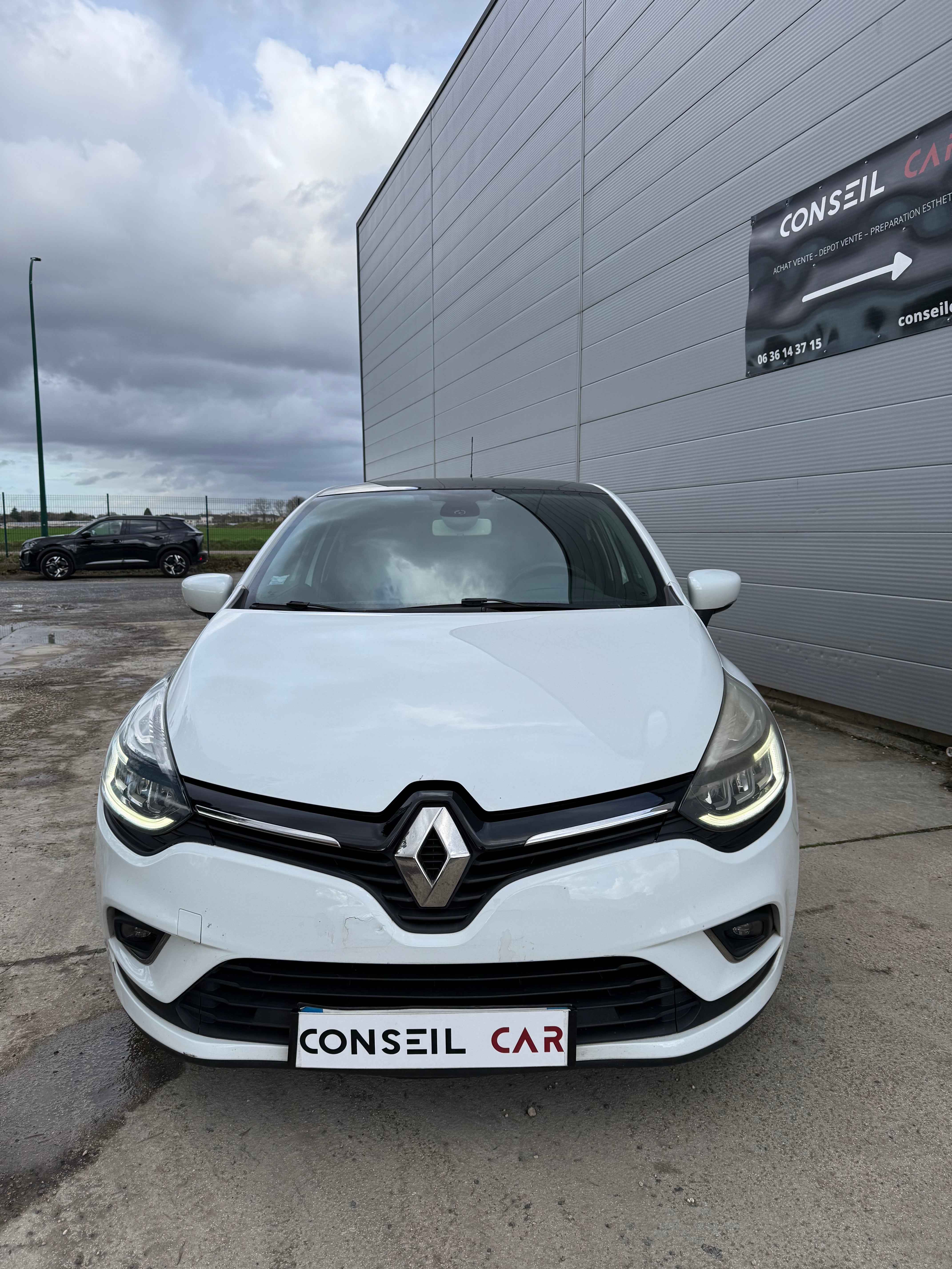 RENAULT Clio IV 1.2 75ch RENAULT Clio IV 1.2 75ch