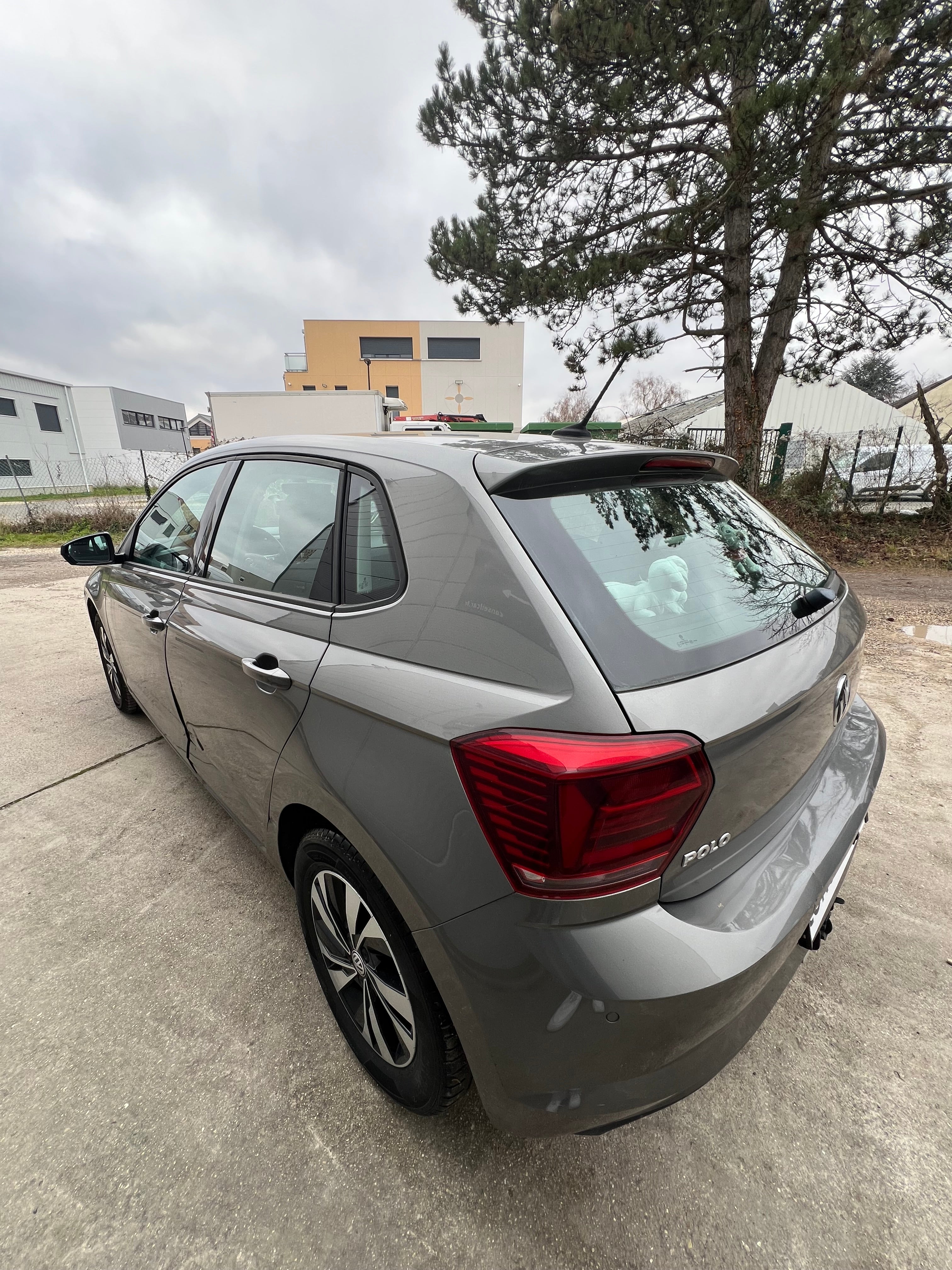 Volkswagen Polo VI 1.0 TSI 95cv Confort Line Volkswagen Polo VI 1.0 TSI 95cv Confort Line