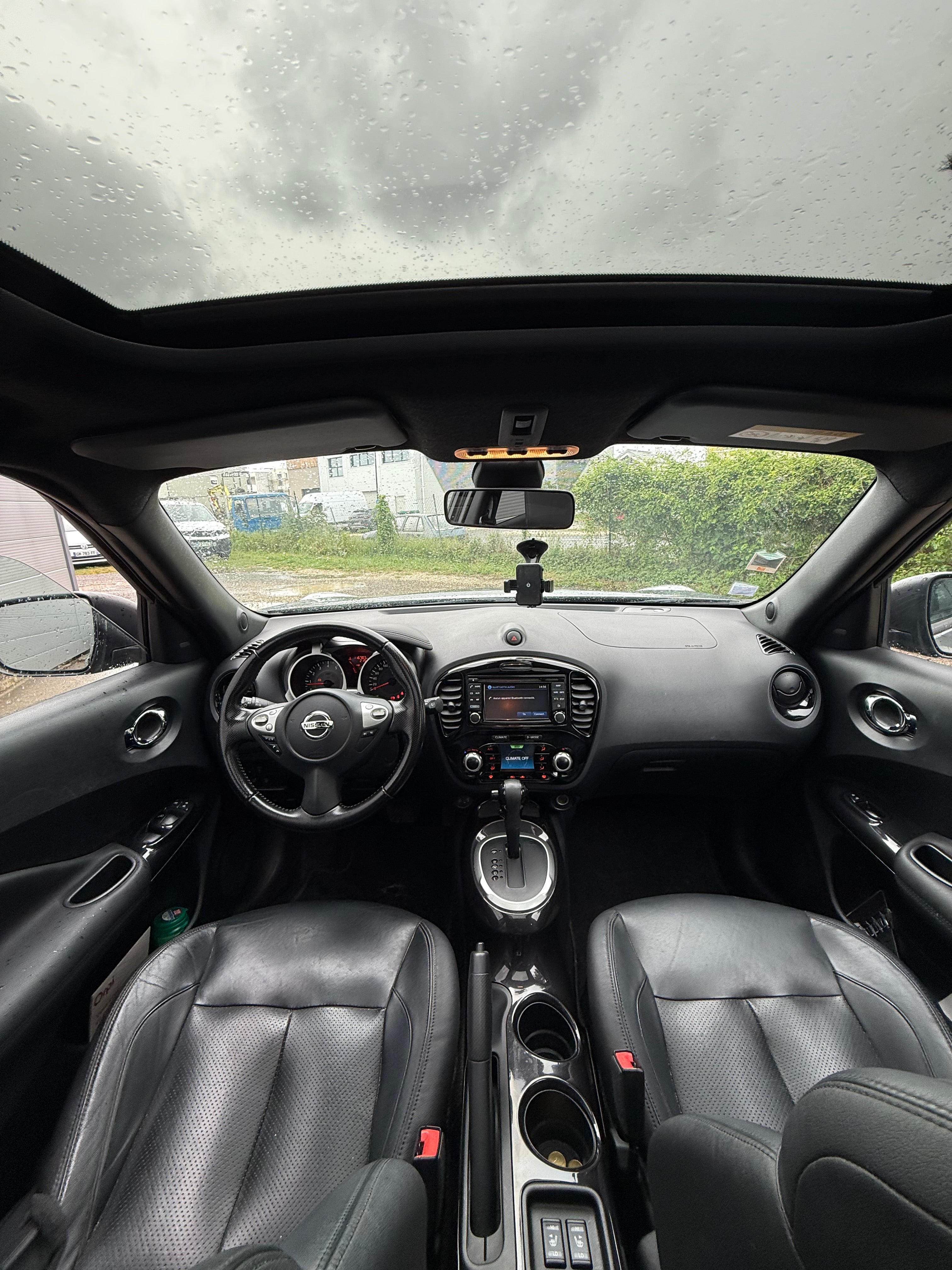Nissan Juke 1.6 117cv TEKNA X-TRONIC BVA Nissan Juke 1.6 117cv TEKNA X-TRONIC BVA