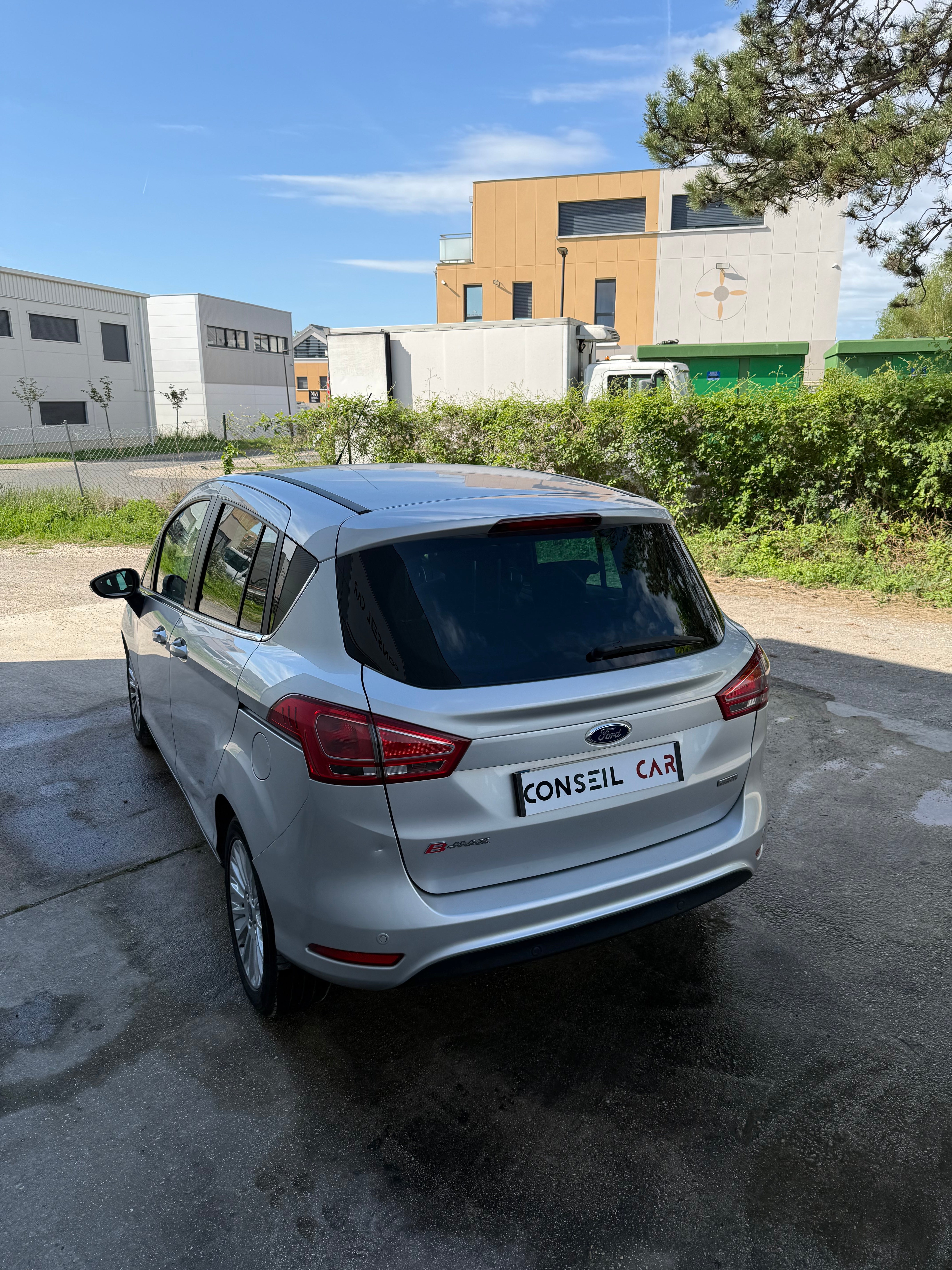 Ford B-max 1.5 TDCI 75CH Ford B-max 1.5 TDCI 75CH