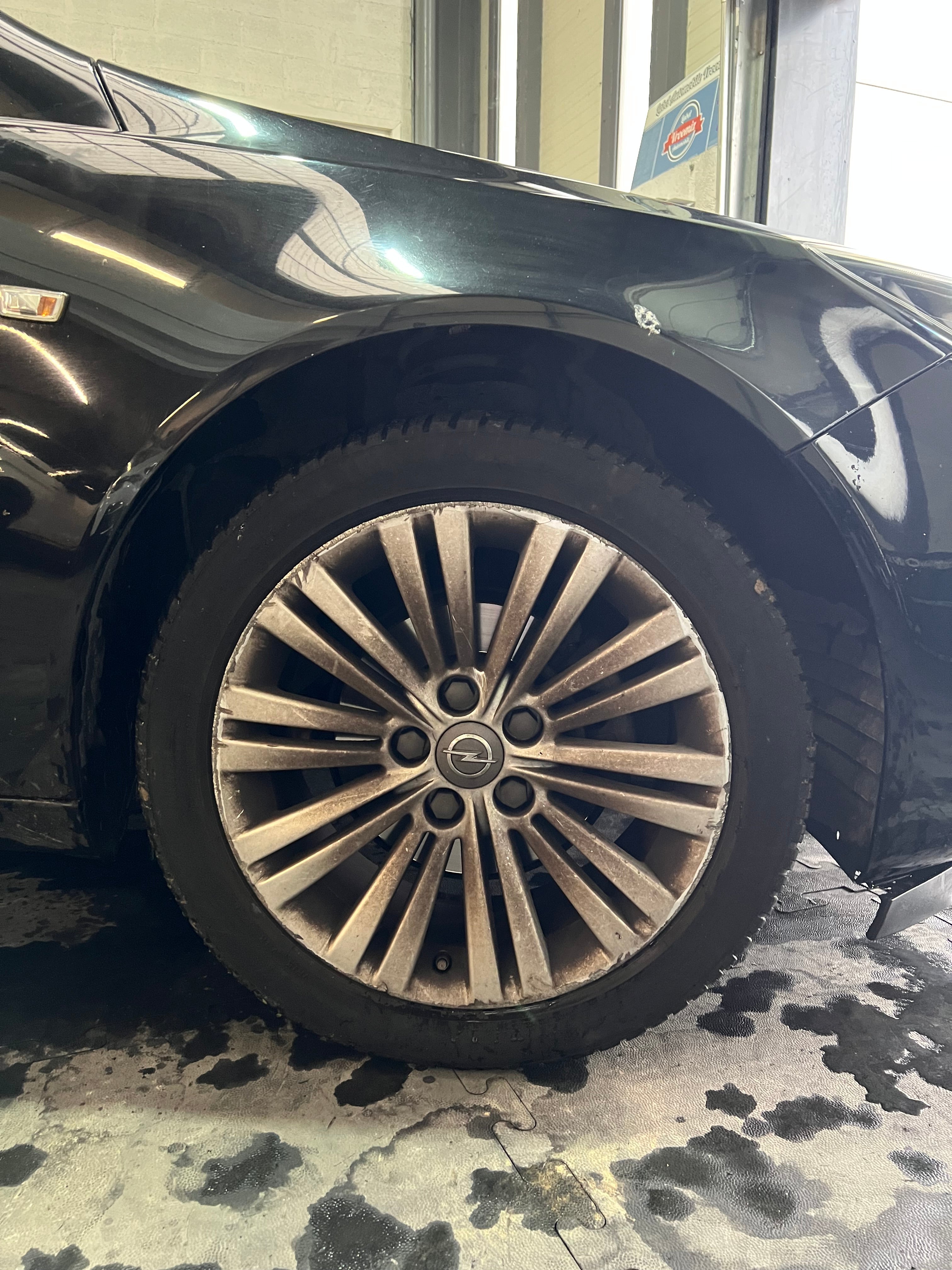 Opel Insignia Phase 2 1.6 CDTI 136cv Opel Insignia Phase 2 1.6 CDTI 136cv