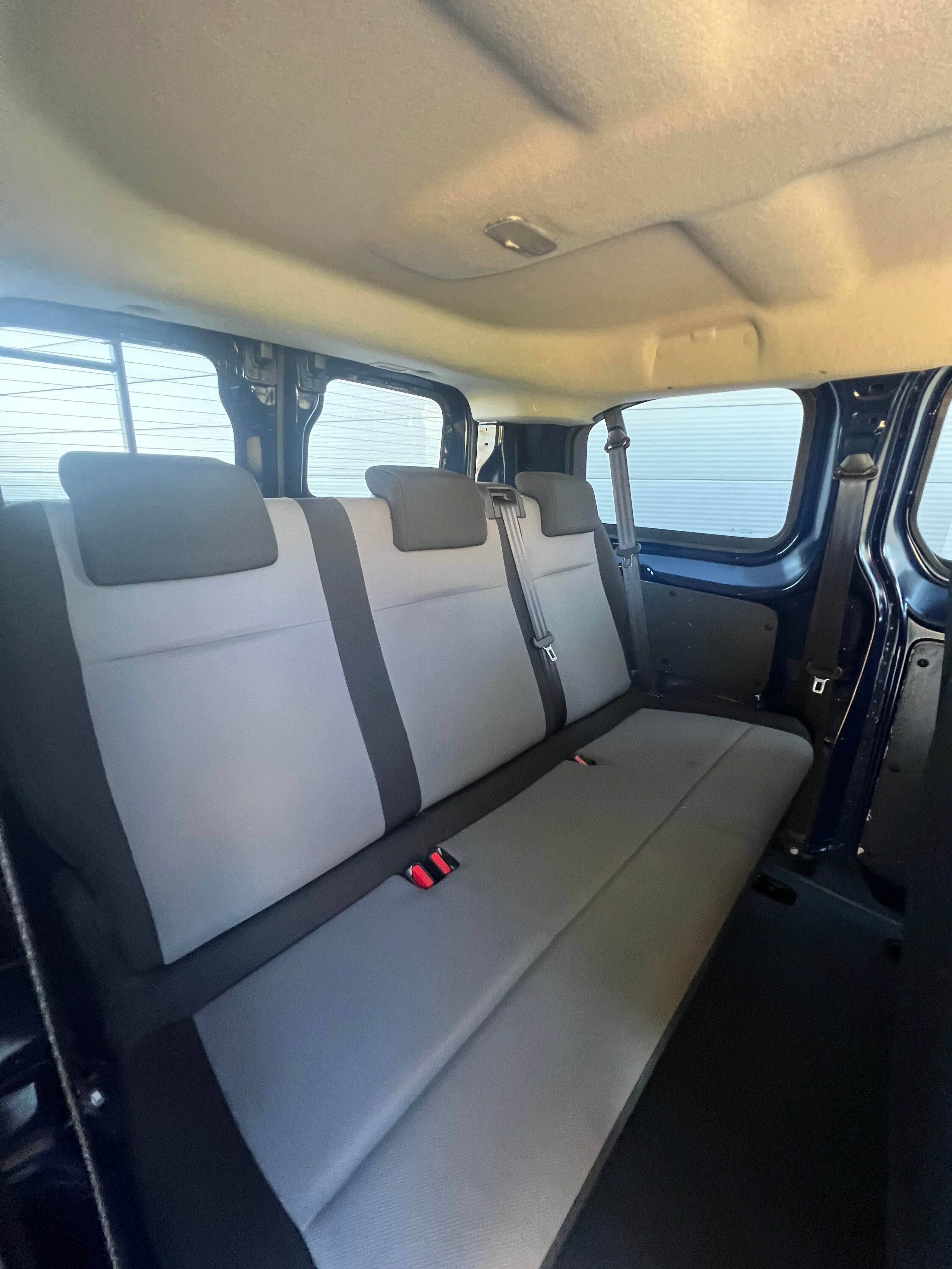 CITROËN JUMPY 1.5 BlueHDI Spacetourer 8 places CITROËN JUMPY 1.5 BlueHDI Spacetourer 8 places