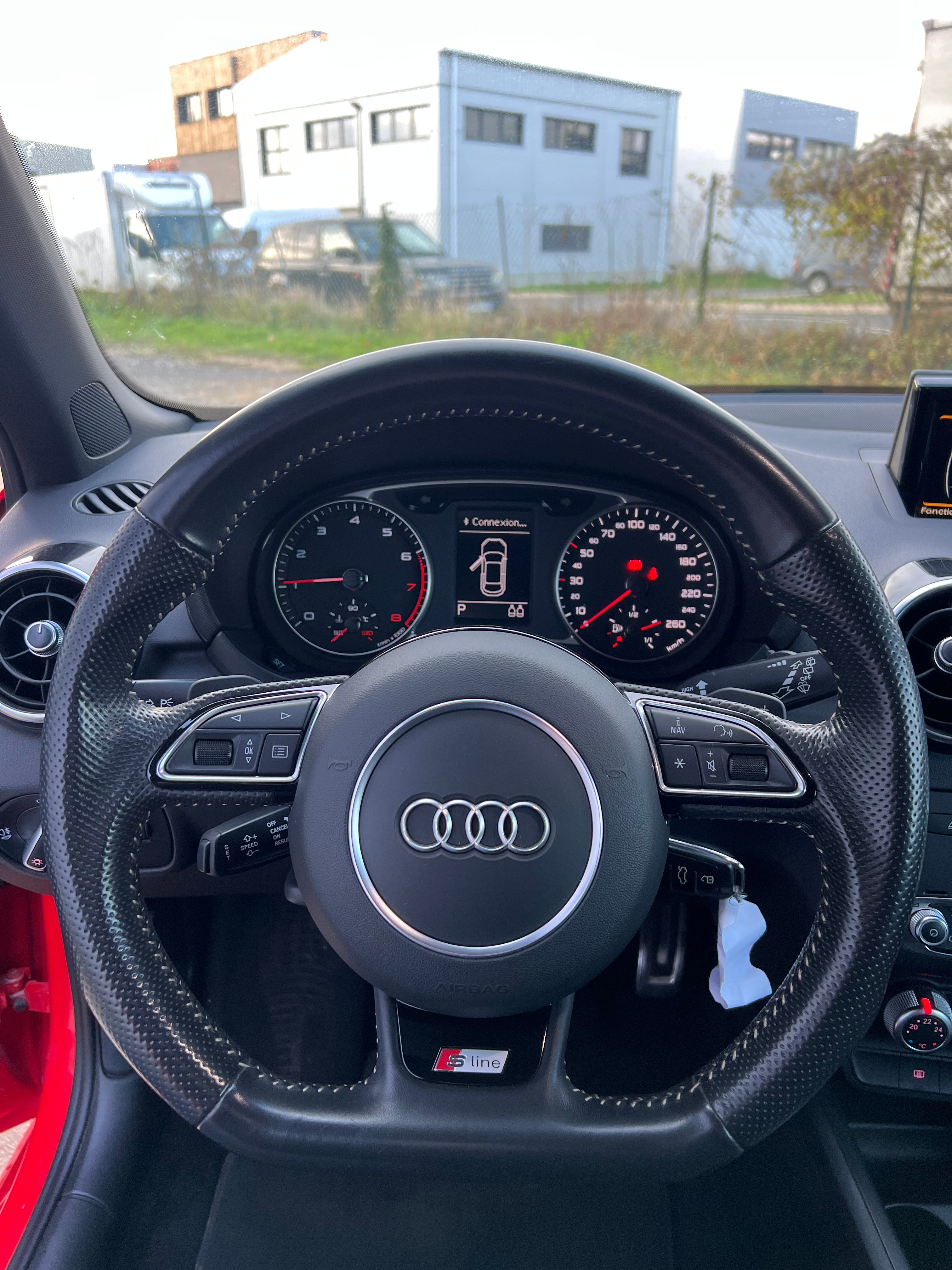 Audi A1 S-Line 1.8 TFSI 192 S-tronic Audi A1 S-Line 1.8 TFSI 192 S-tronic