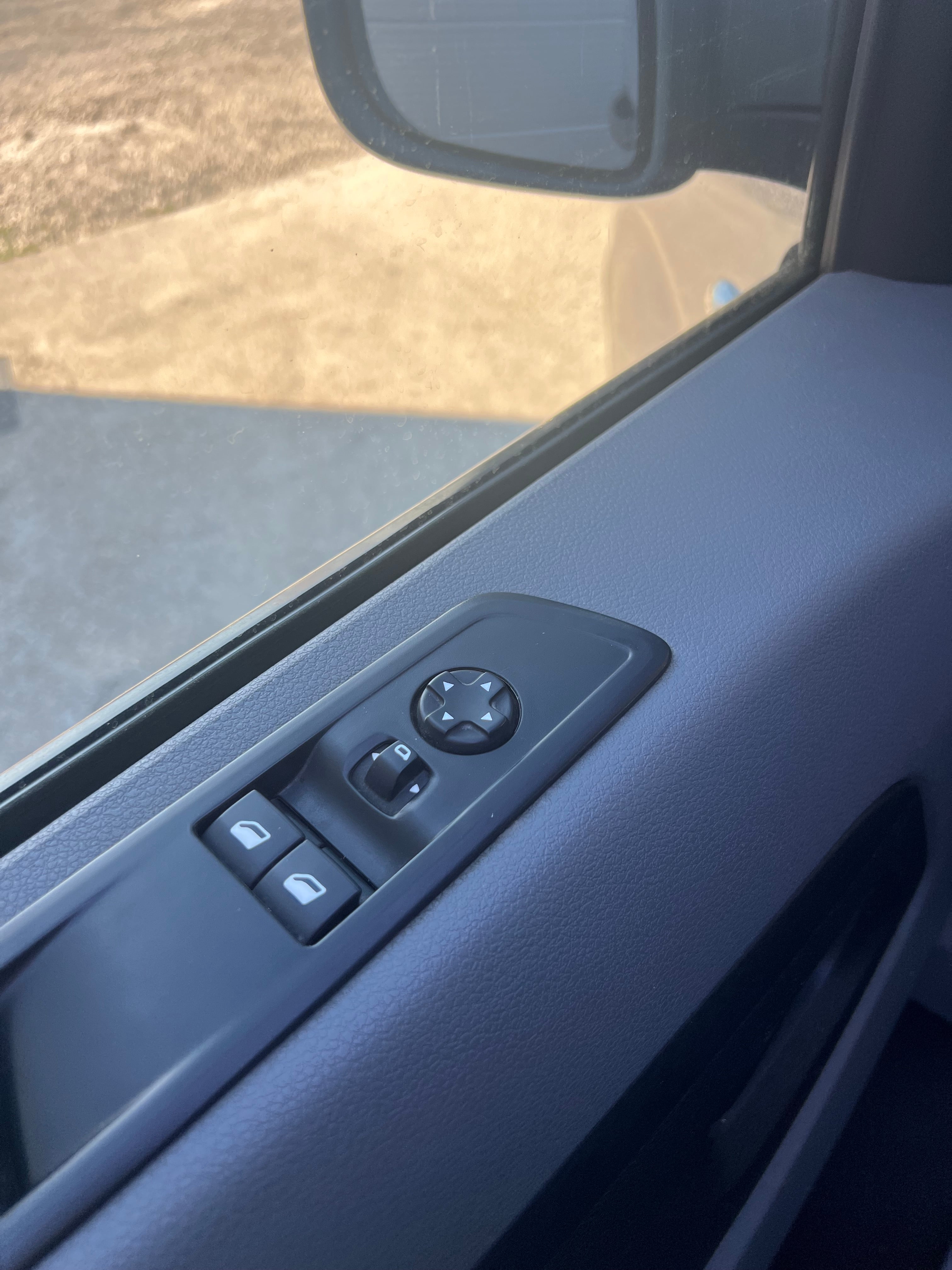 CITROËN JUMPY 1.5 BlueHDI Spacetourer 8 places CITROËN JUMPY 1.5 BlueHDI Spacetourer 8 places