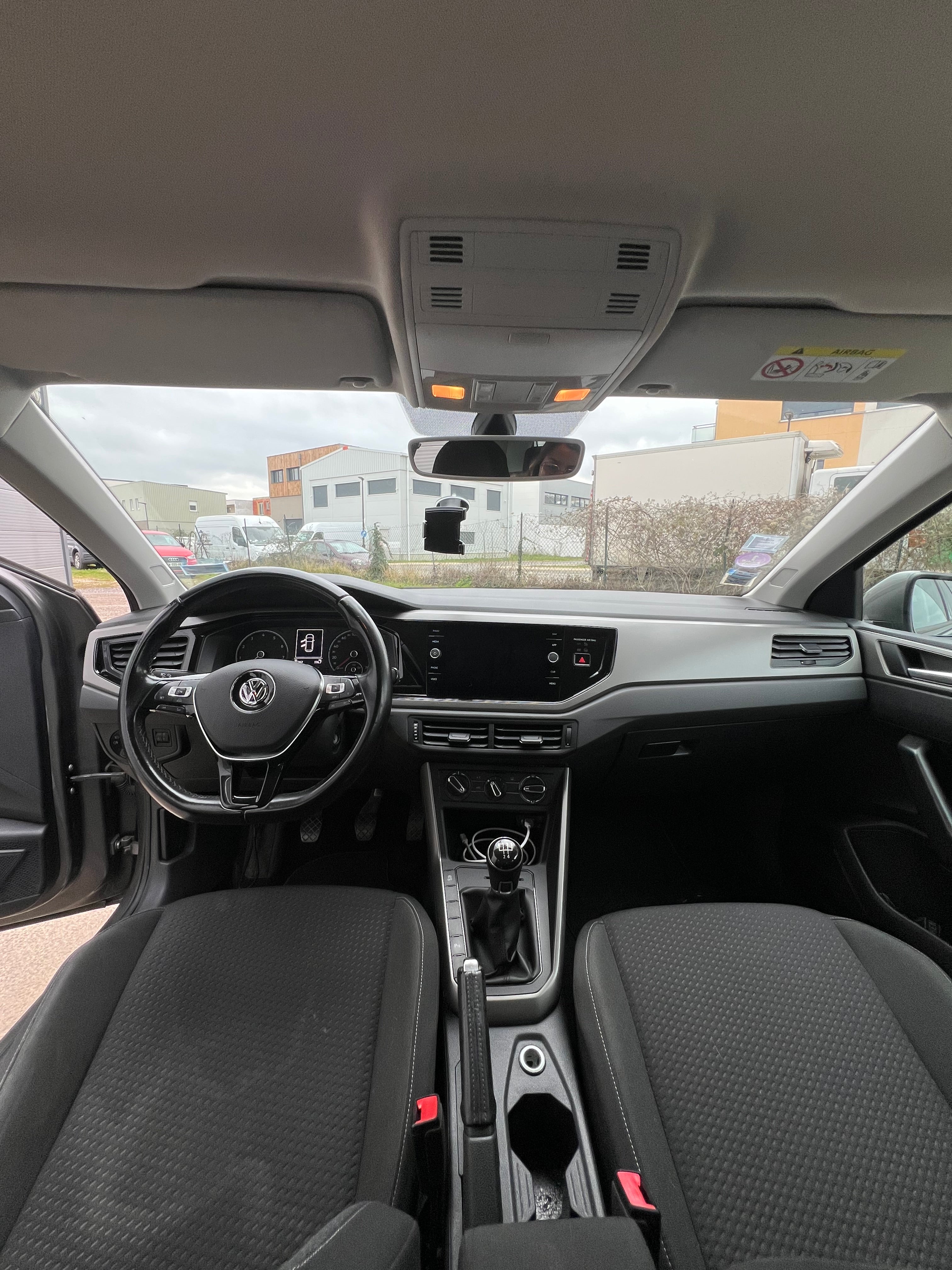 Volkswagen Polo VI 1.0 TSI 95cv Confort Line Volkswagen Polo VI 1.0 TSI 95cv Confort Line