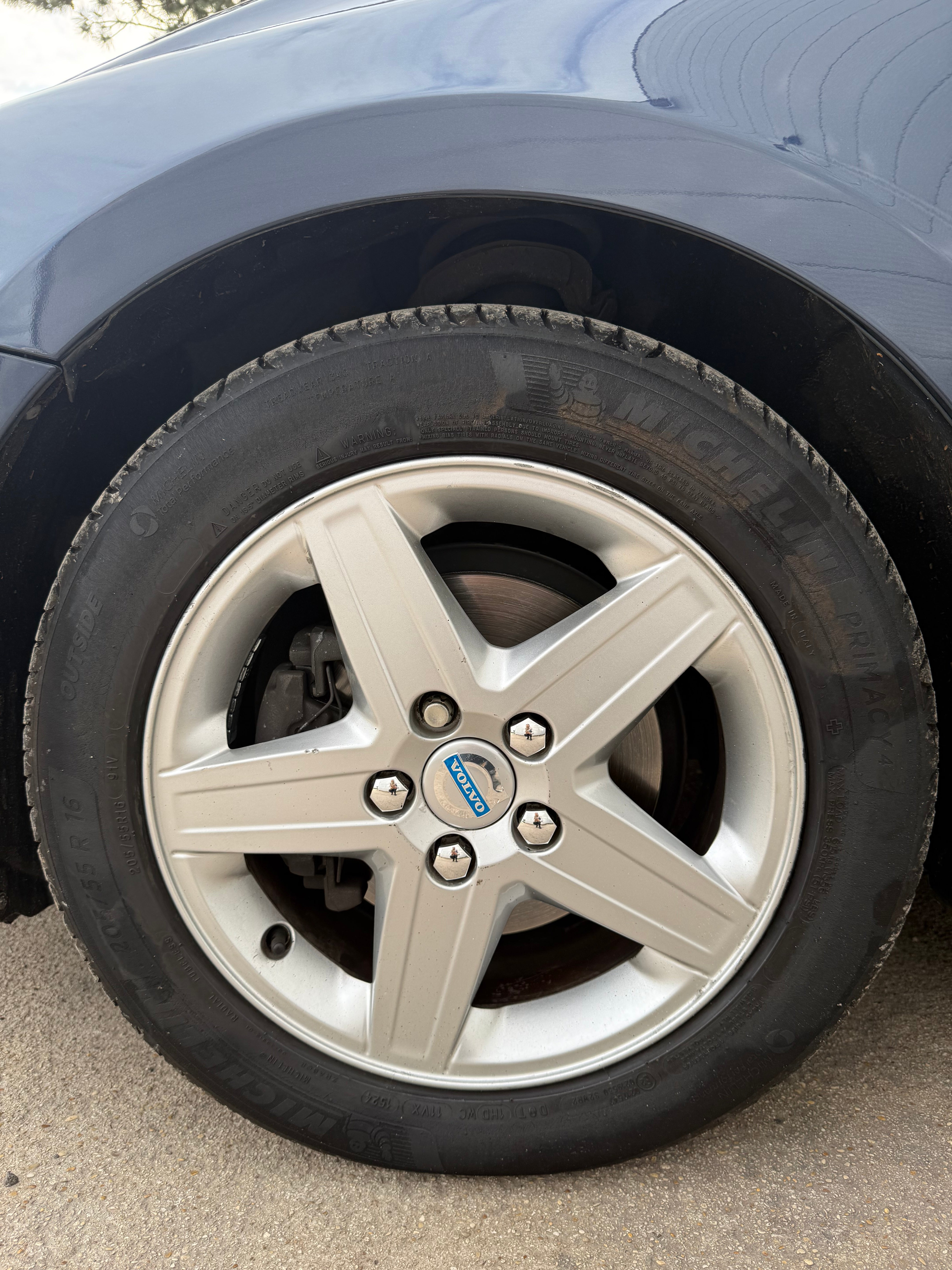 Volvo V40 1.6 D2 115 EFFEKTIV LINE KINETIC Volvo V40 1.6 D2 115 EFFEKTIV LINE KINETIC