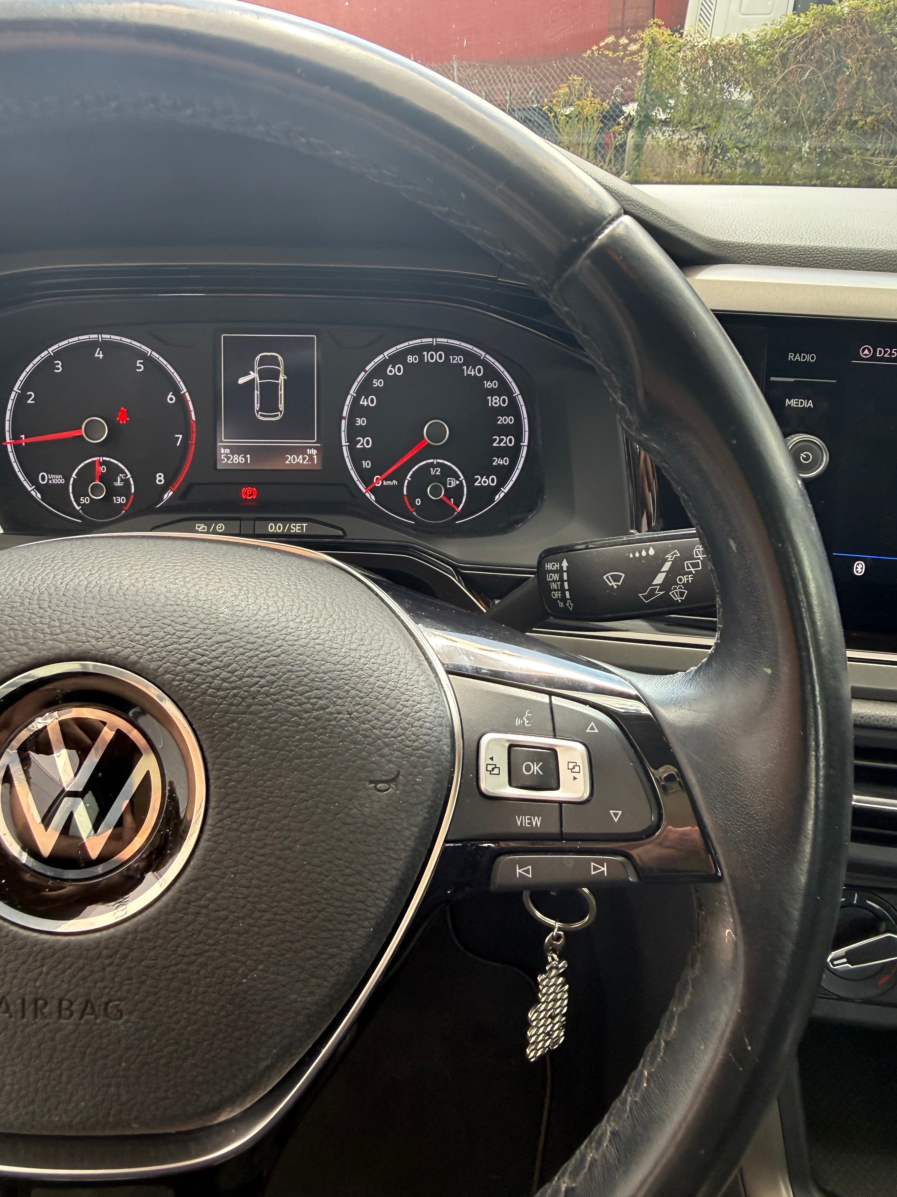 Volkswagen Polo VI 1.0 MPI 80cv lounge Volkswagen Polo VI 1.0 MPI 80cv lounge