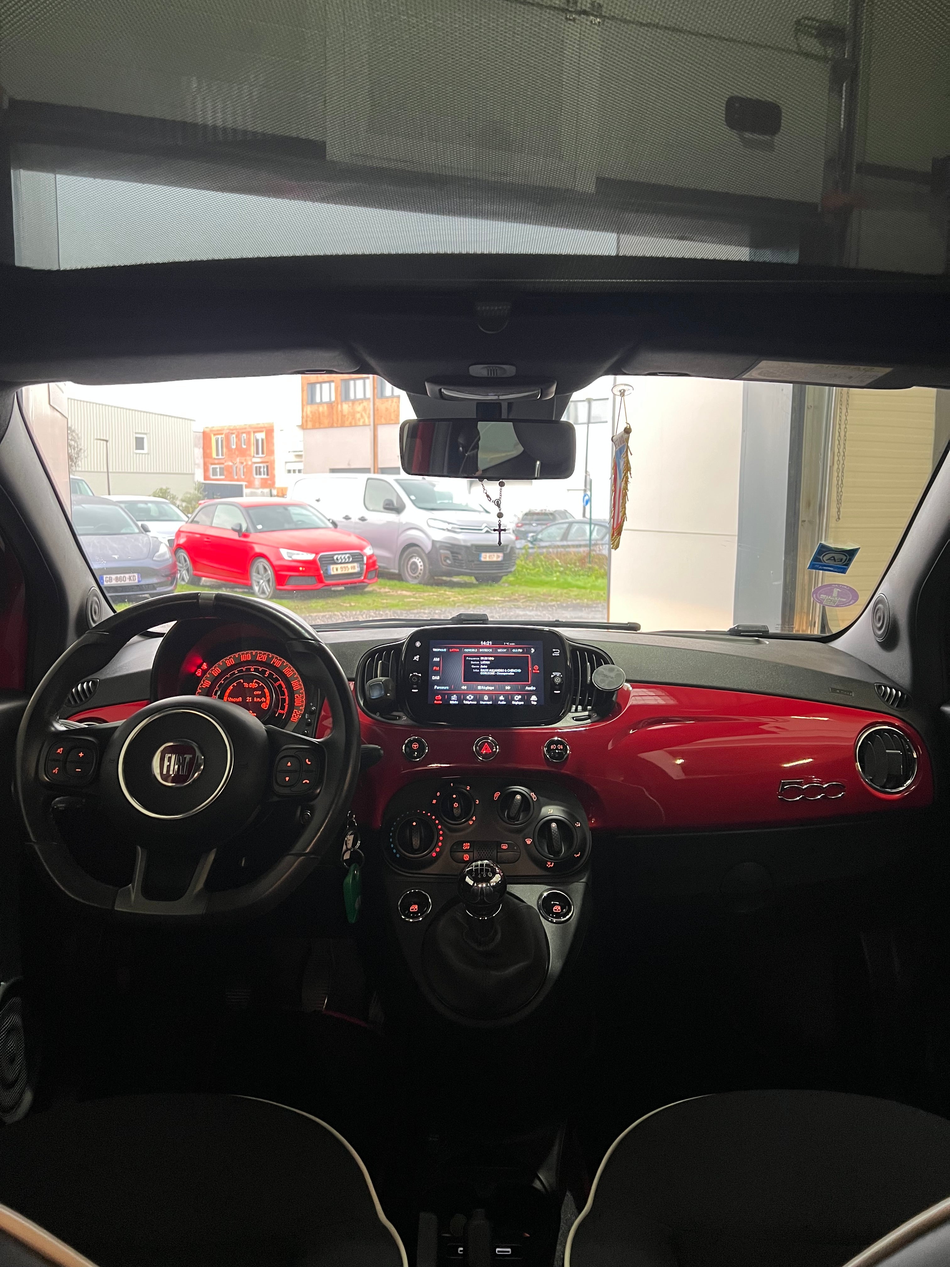 Fiat 500 Finition Sport Phase 3 1.0 BSG 69 cv Fiat 500 Finition Sport Phase 3 1.0 BSG 69 cv