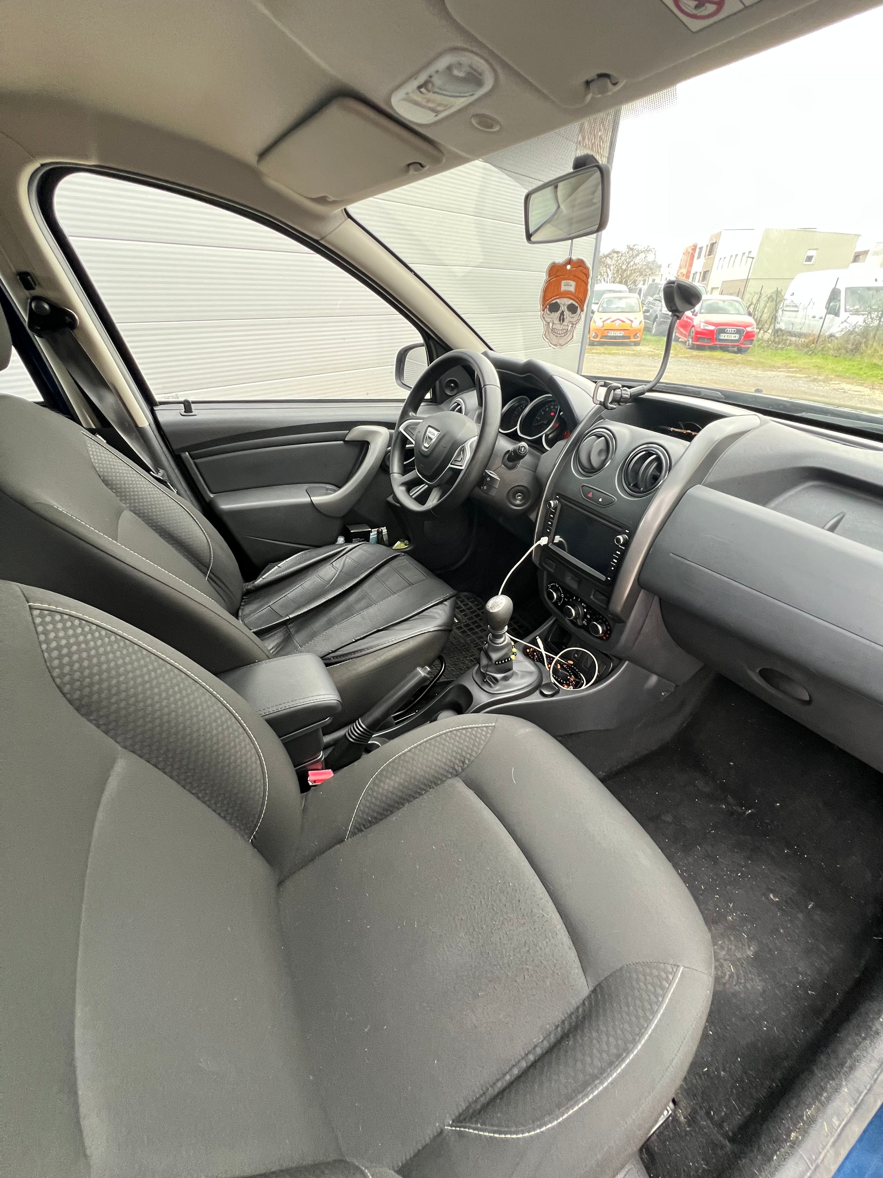 Dacia Duster Phase 2 SUV 1.5 DCI eco2 4x2 Dacia Duster Phase 2 SUV 1.5 DCI eco2 4x2