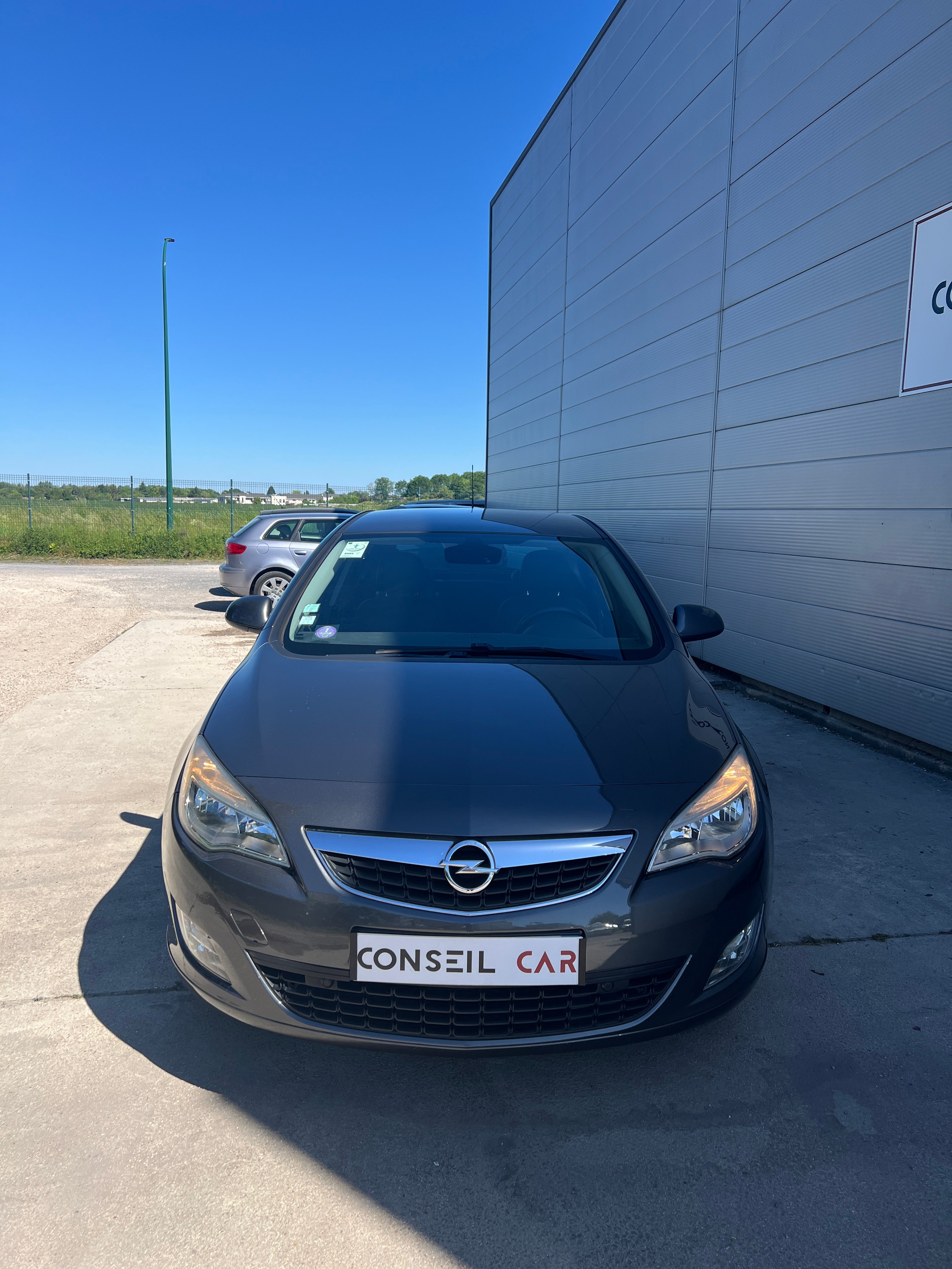 Opel Astra 1.4 Turbo 140cv COSMO Opel Astra 1.4 Turbo 140cv COSMO
