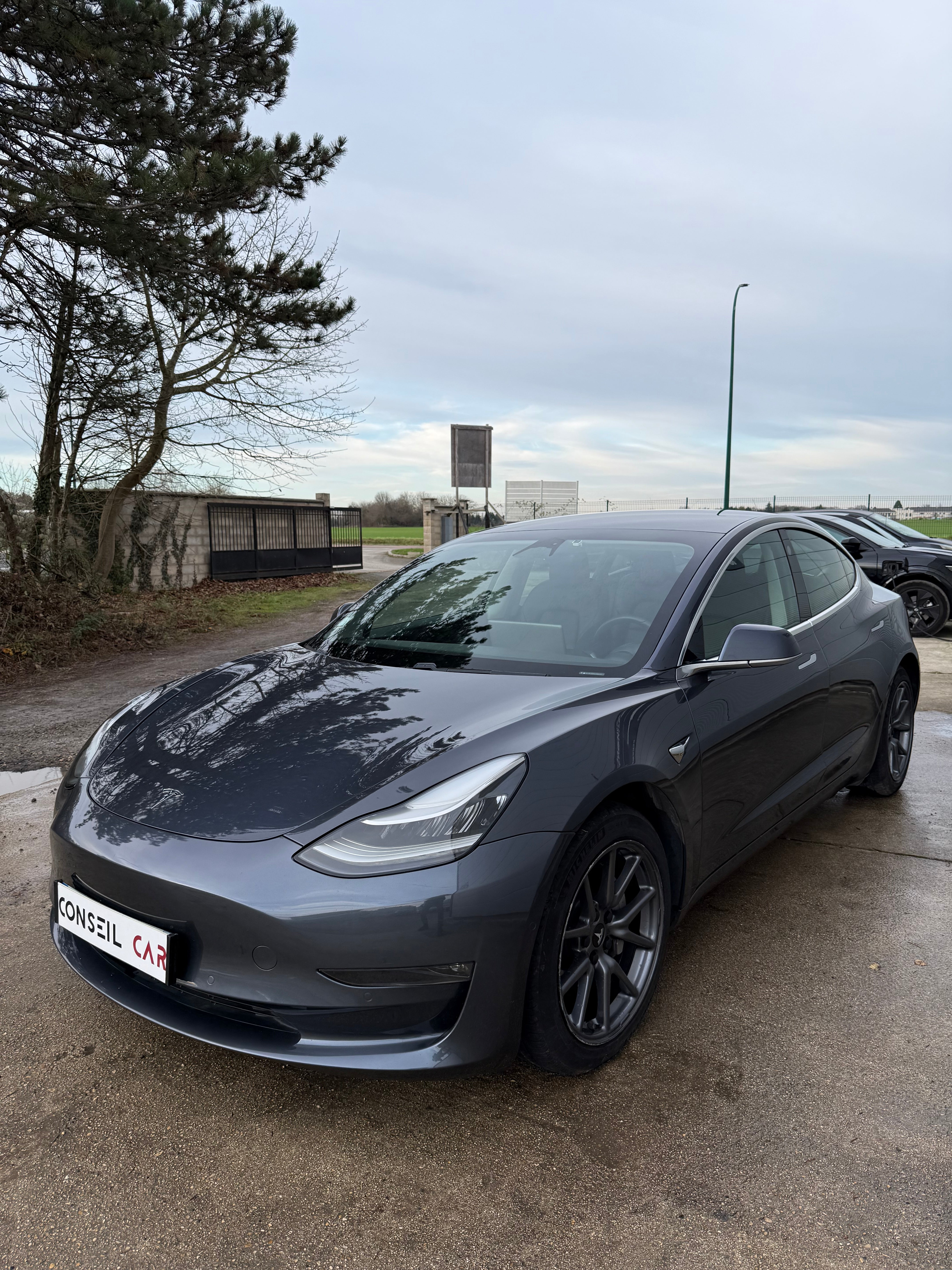 Tesla Model 3 Long Range 462CH Dual AWD Tesla Model 3 Long Range 462CH Dual AWD