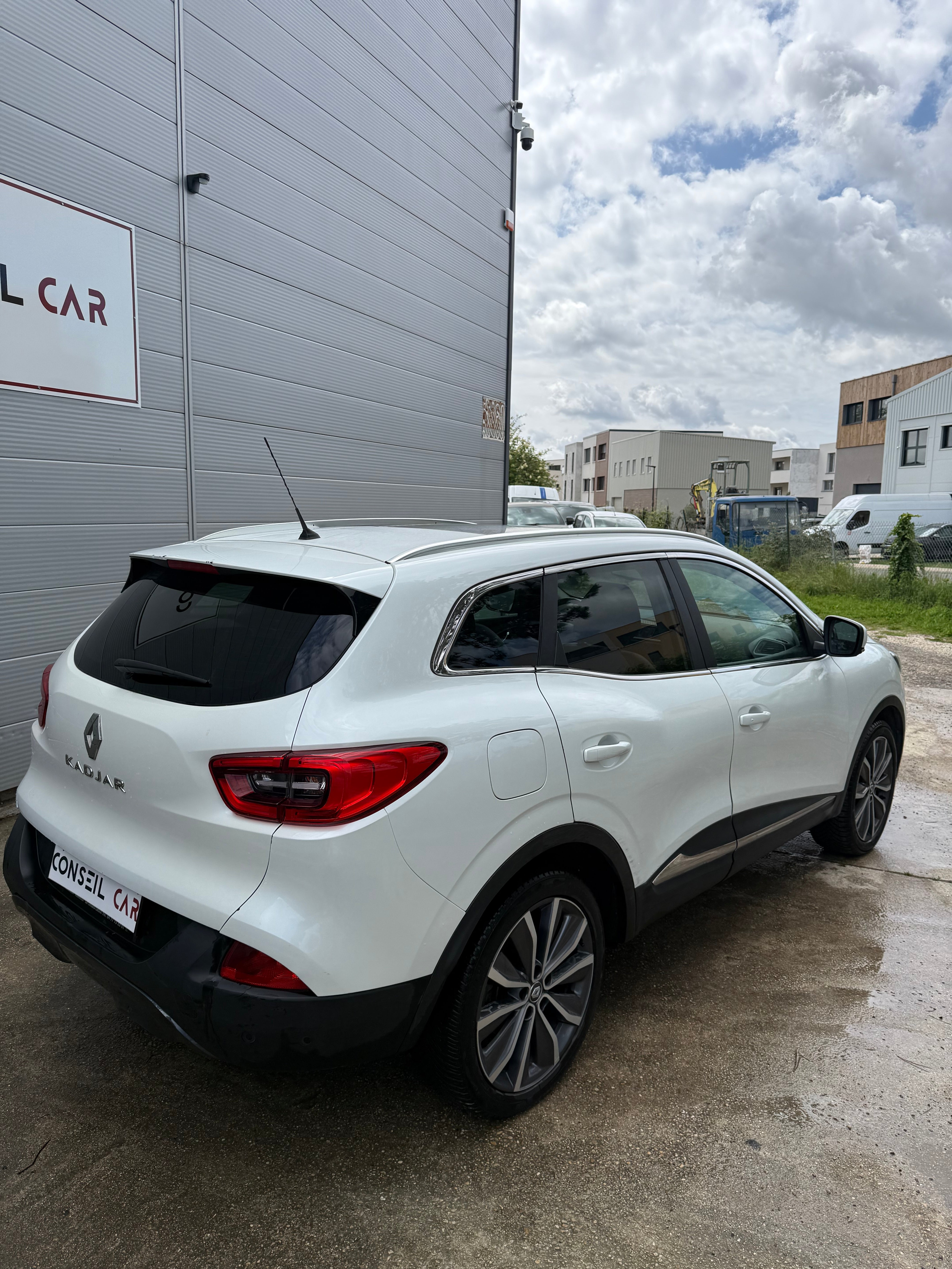 Renault Kadjar 1.2 TCE 130cv ENERGY INTENS Renault Kadjar 1.2 TCE 130cv ENERGY INTENS