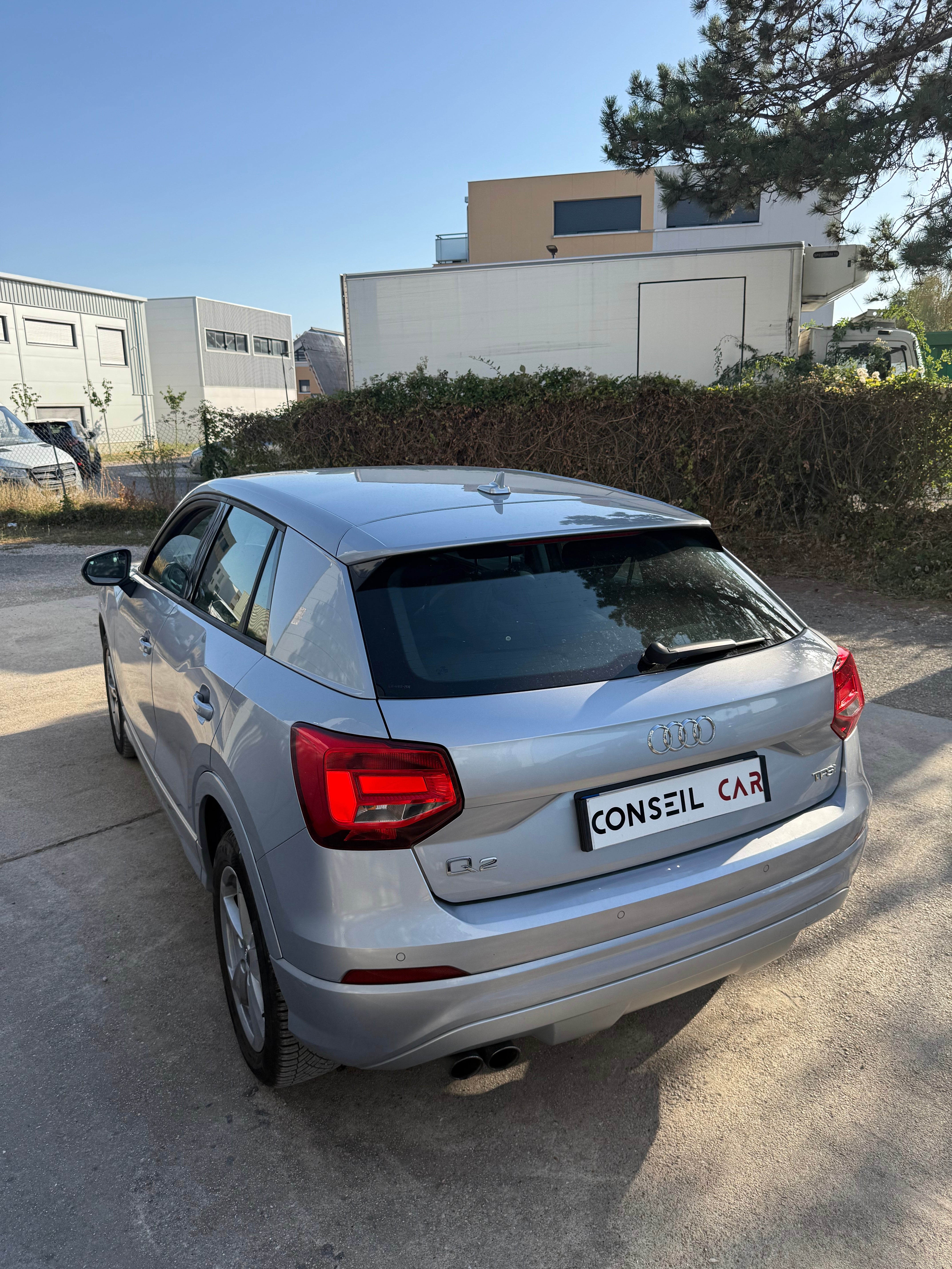 Audi Q2 1.4 TFSI 150ch Business Line S-Tronic Audi Q2 1.4 TFSI 150ch Business Line S-Tronic