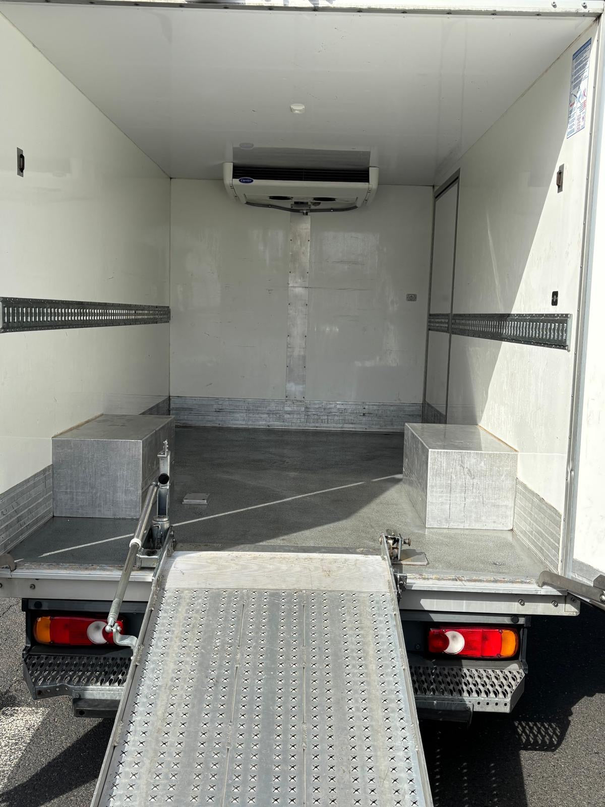 Fiat Ducato cabine frigo 2.3MJT 177CH Fiat Ducato cabine frigo 2.3MJT 177CH