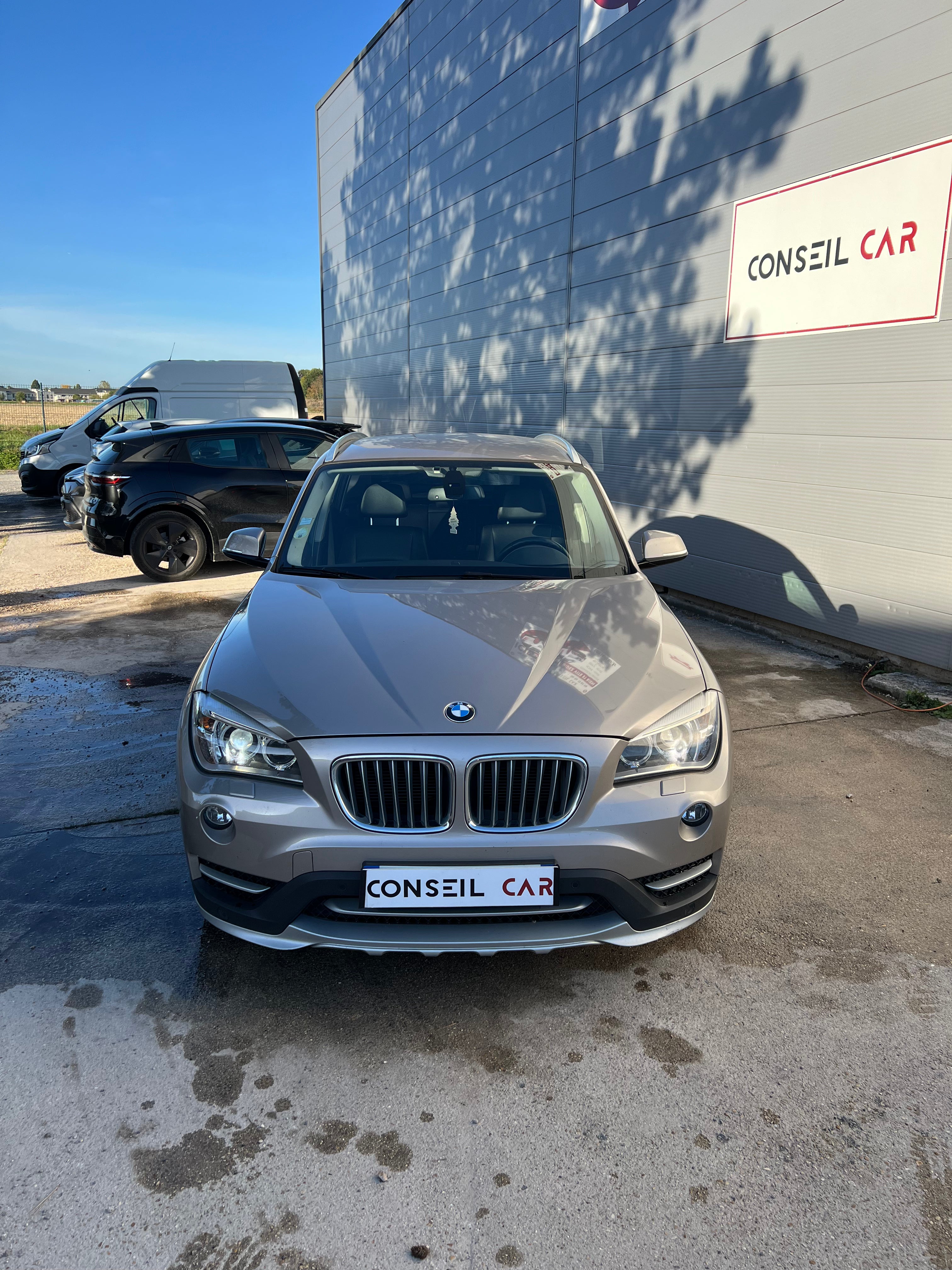 BMW X1 X-Line XDrive 18D BVA BMW X1 X-Line XDrive 18D BVA