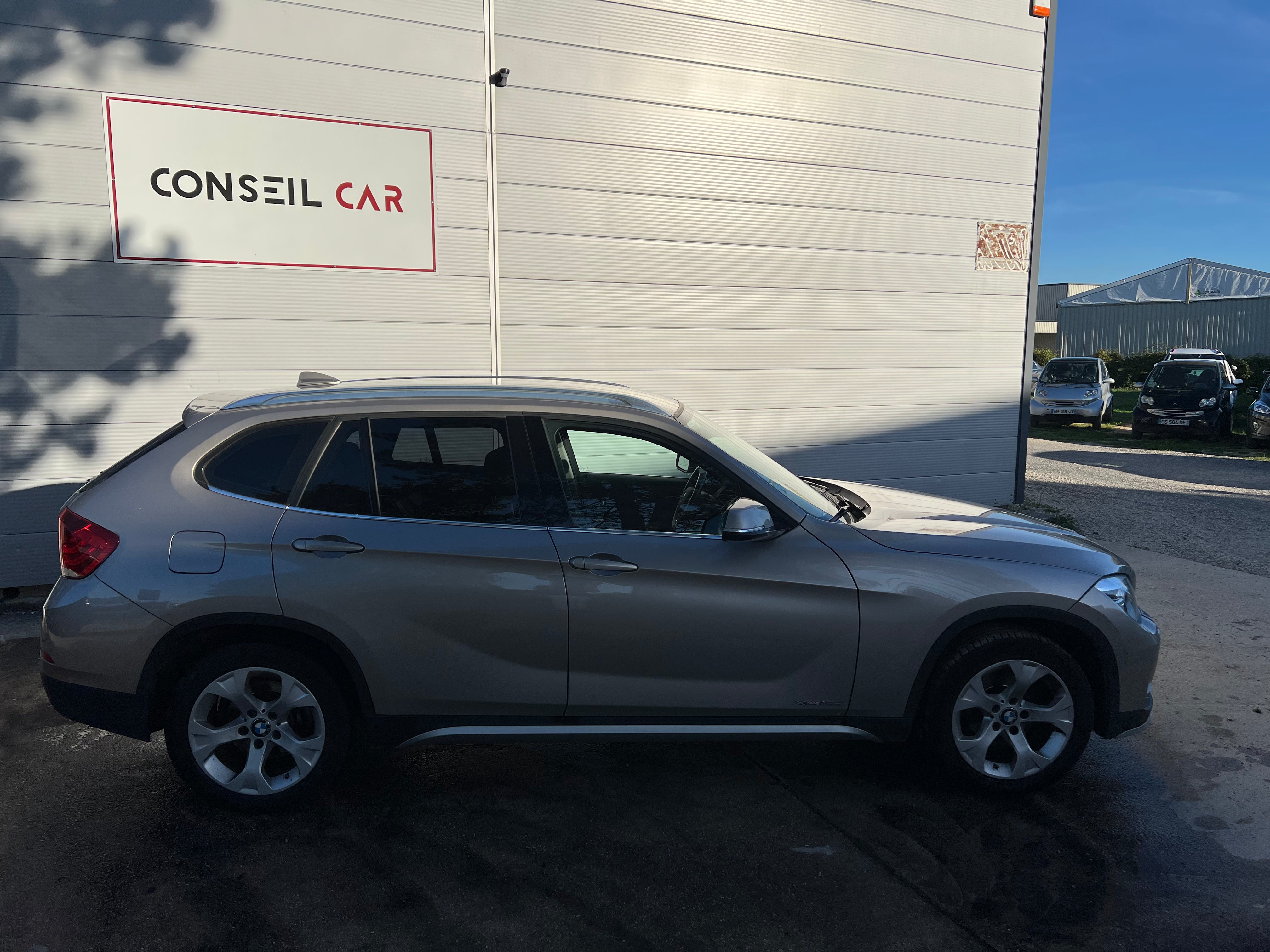 BMW X1 X-Line XDrive 18D BVA BMW X1 X-Line XDrive 18D BVA