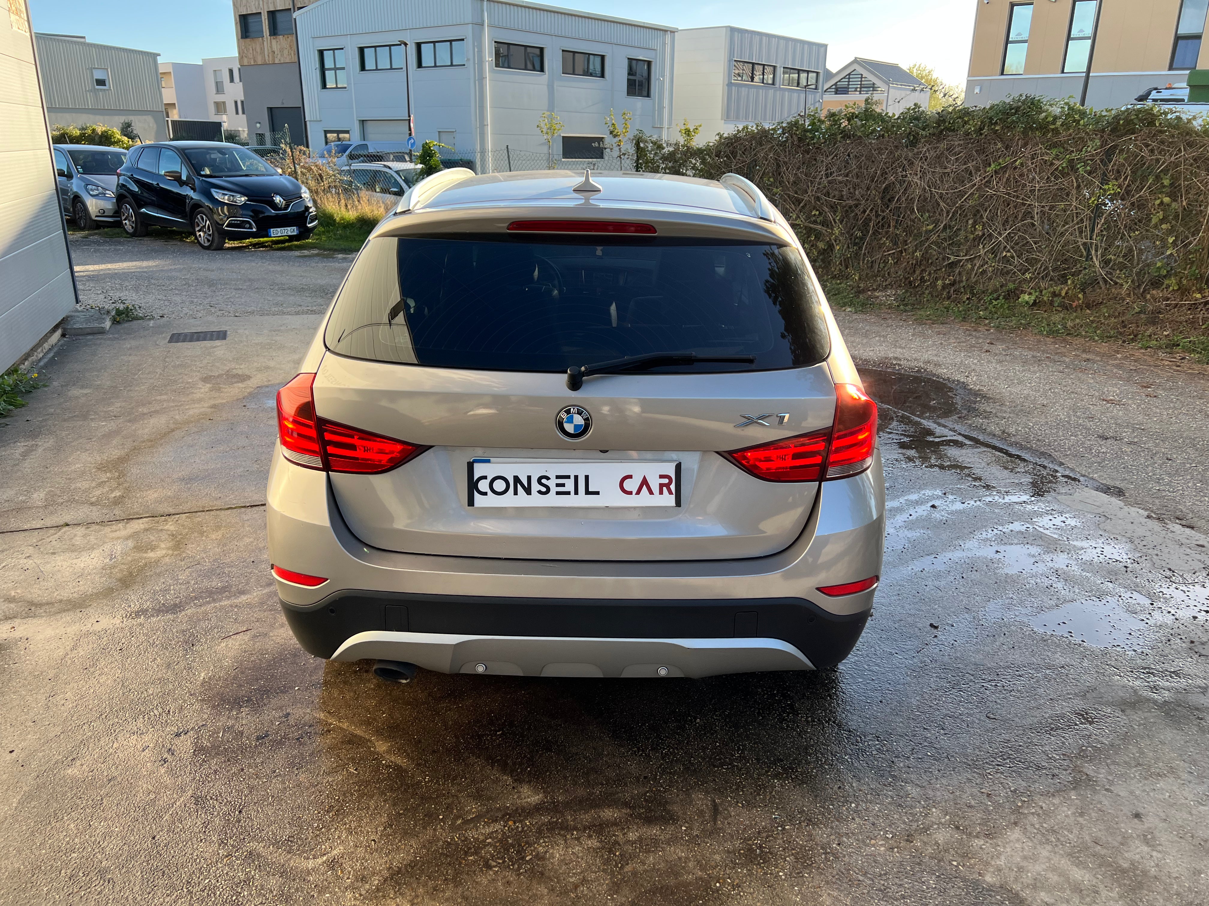 BMW X1 X-Line XDrive 18D BVA BMW X1 X-Line XDrive 18D BVA