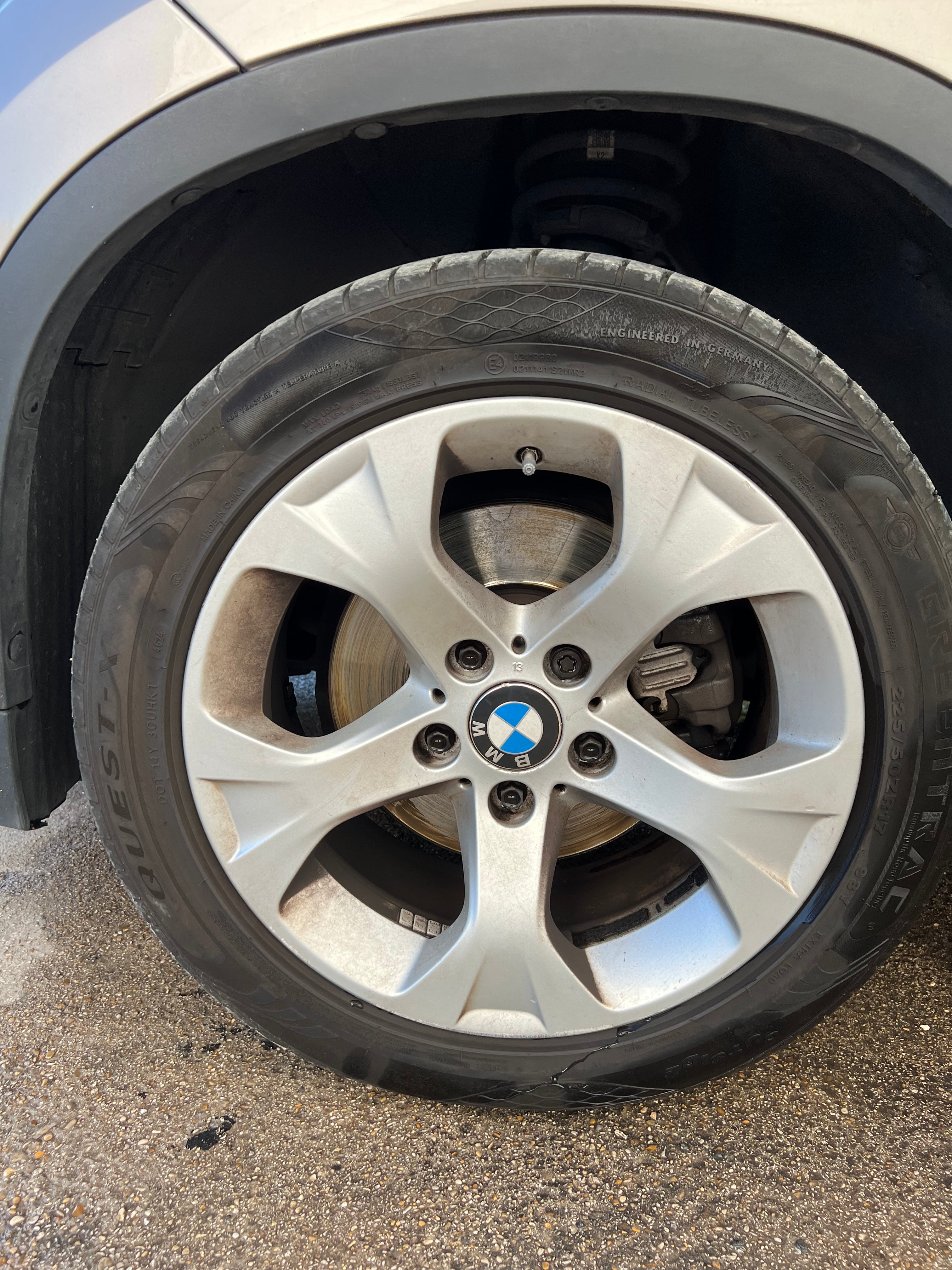 BMW X1 X-Line XDrive 18D BVA BMW X1 X-Line XDrive 18D BVA