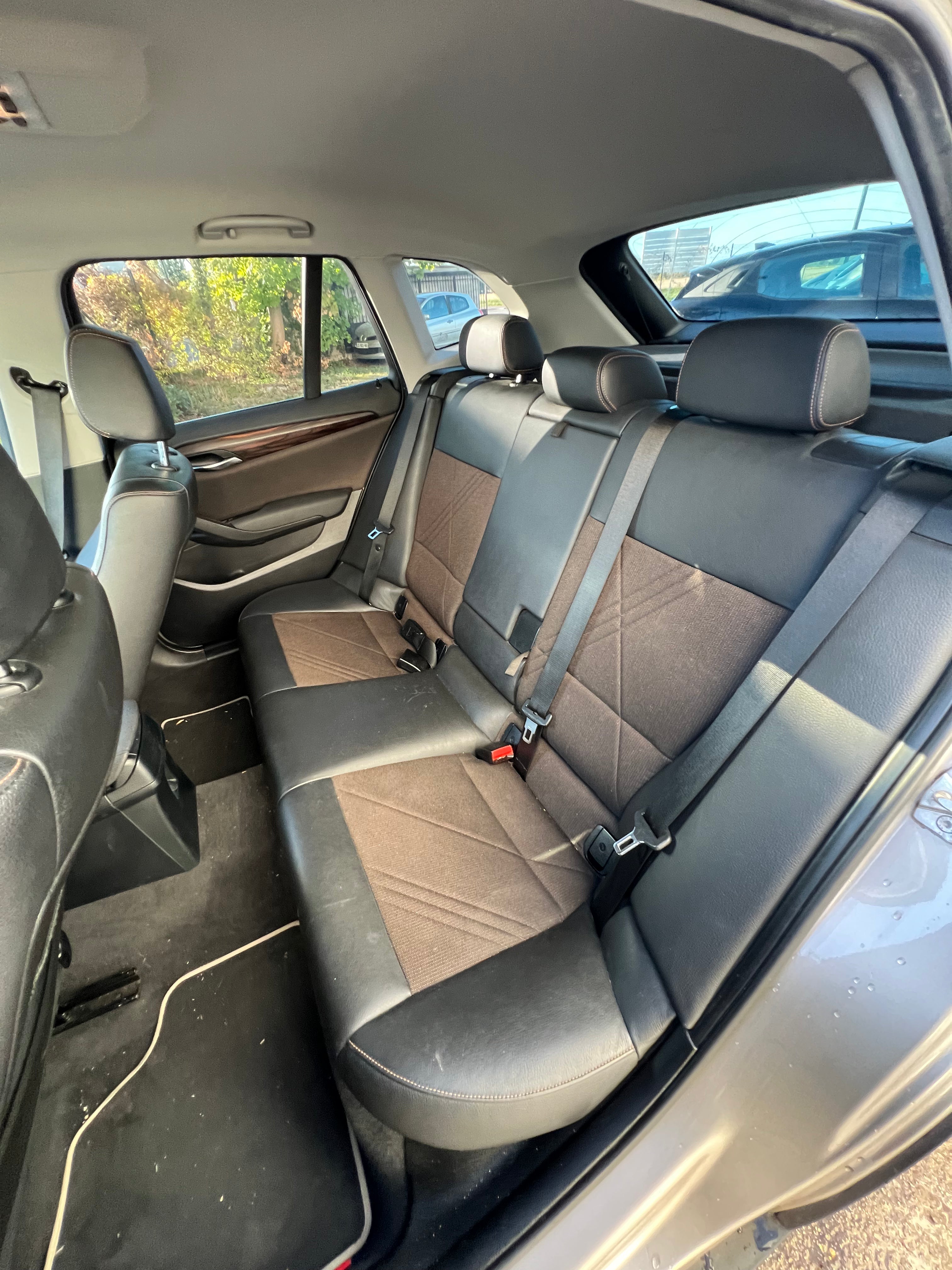 BMW X1 X-Line XDrive 18D BVA BMW X1 X-Line XDrive 18D BVA