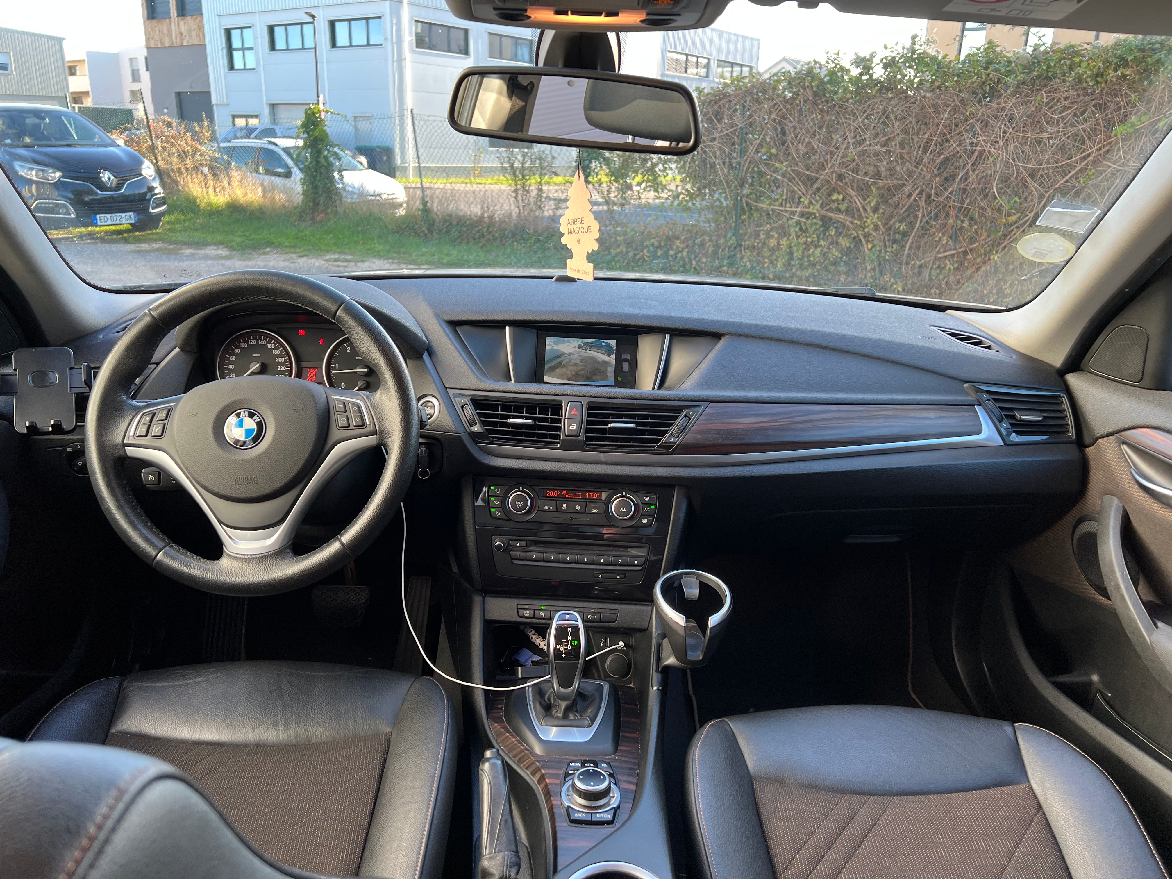 BMW X1 X-Line XDrive 18D BVA BMW X1 X-Line XDrive 18D BVA
