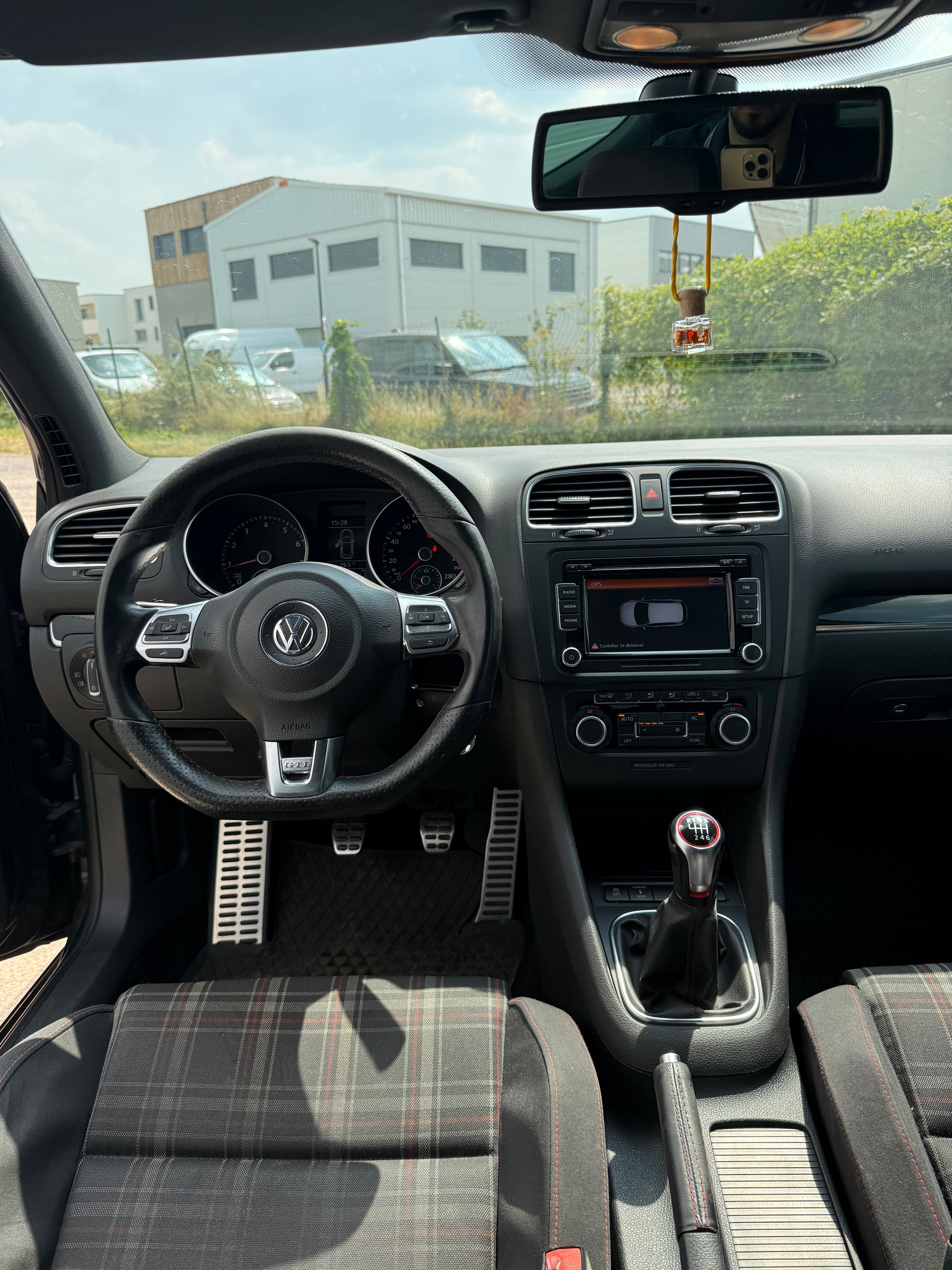 Volkswagen Golf 6 2.0 TSI 210 GTI Volkswagen Golf 6 2.0 TSI 210 GTI