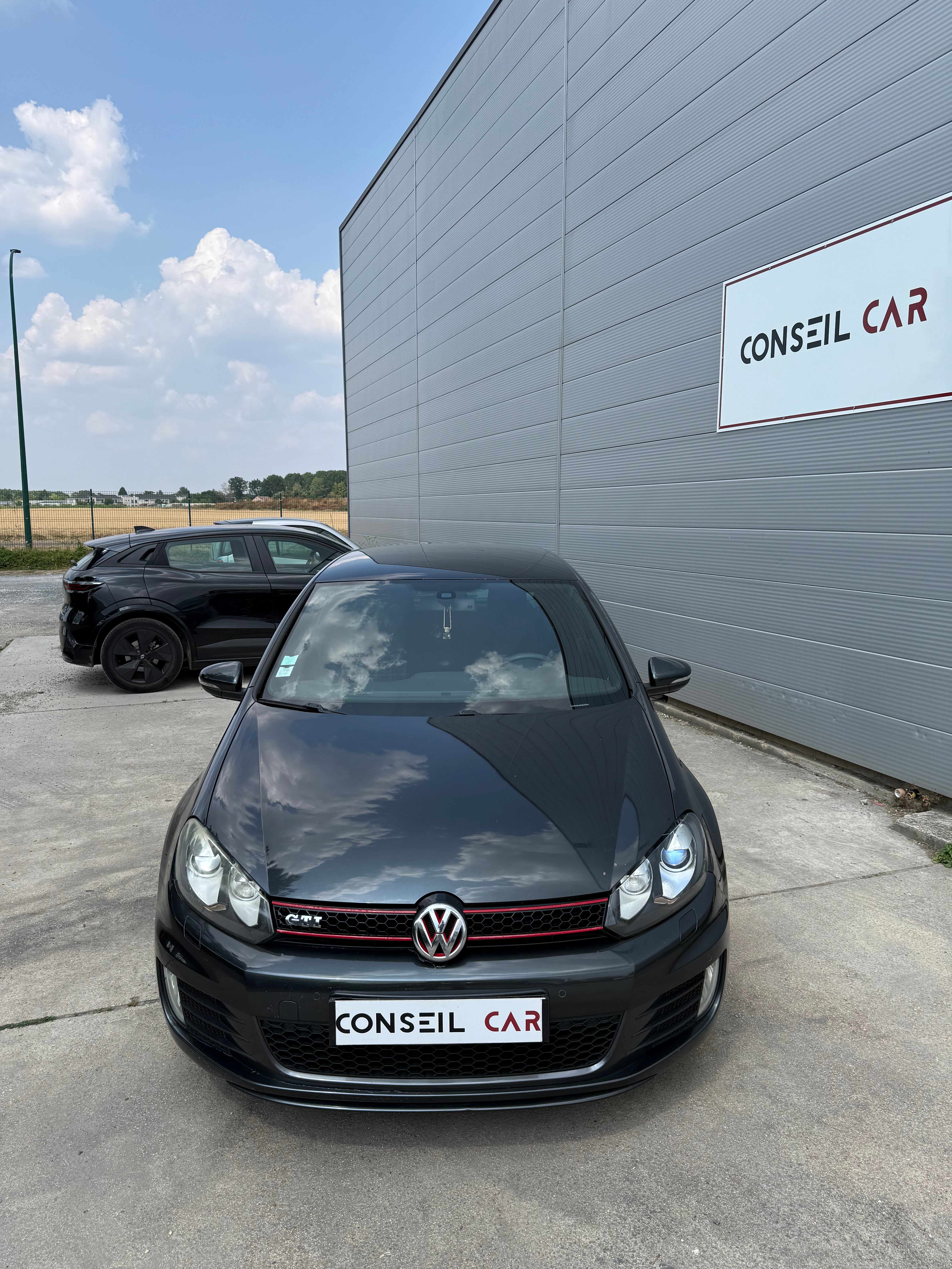 Volkswagen Golf 6 2.0 TSI 210 GTI Volkswagen Golf 6 2.0 TSI 210 GTI