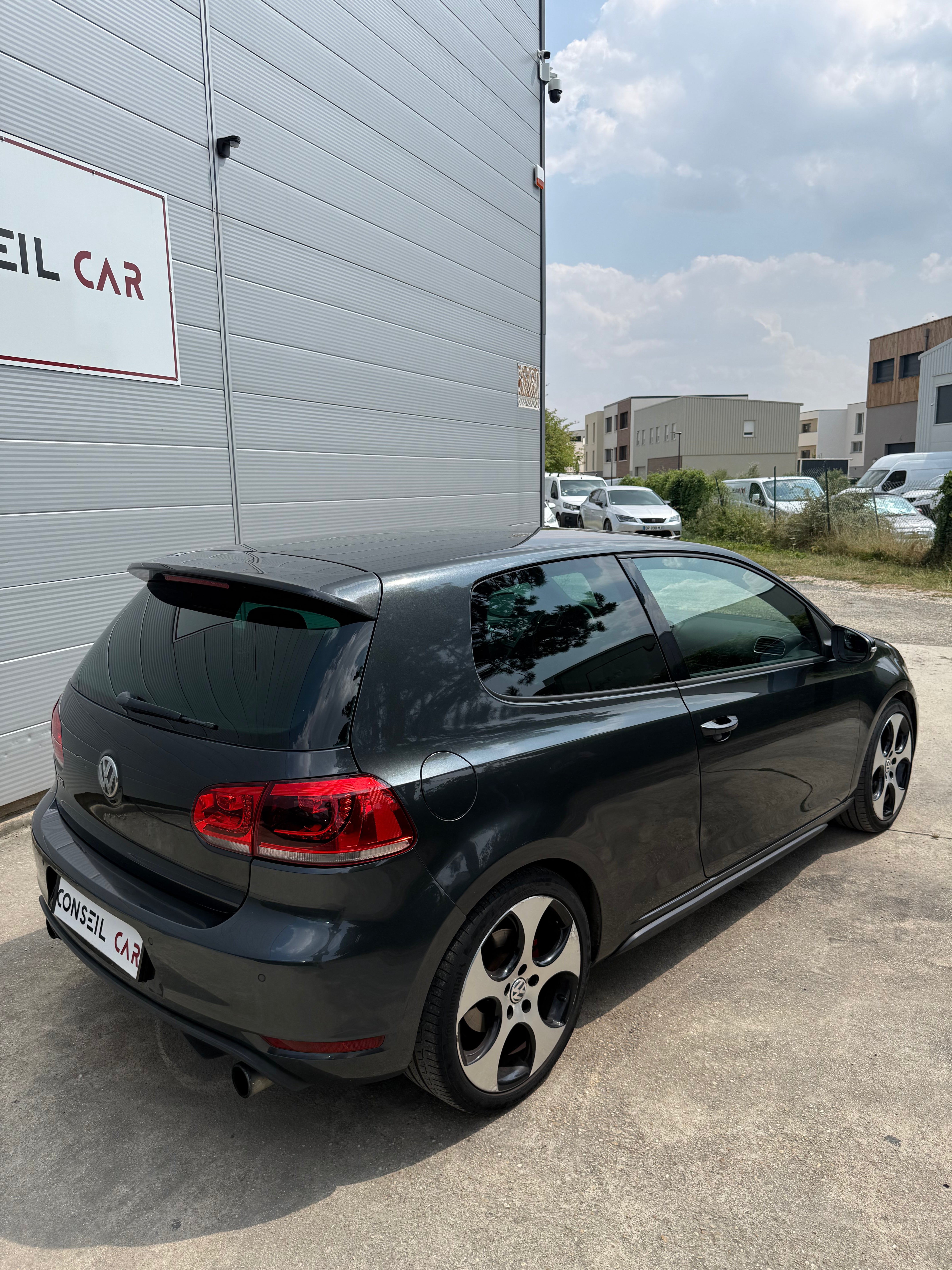 Volkswagen Golf 6 2.0 TSI 210 GTI Volkswagen Golf 6 2.0 TSI 210 GTI