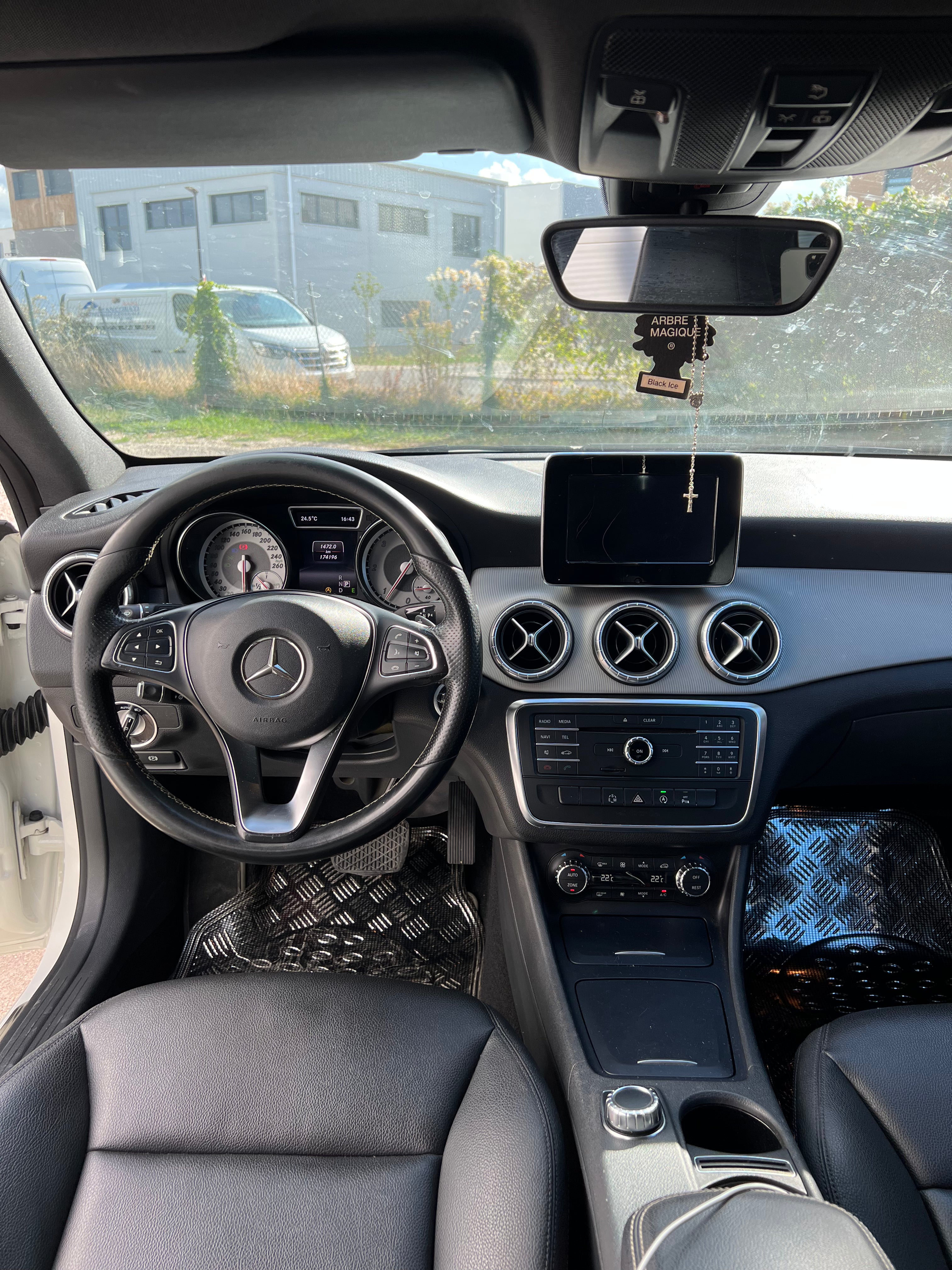 Mercedes Classe Cla COUPE 2.2 220 CDI 175 BUSINESS Mercedes Classe Cla COUPE 2.2 220 CDI 175 BUSINESS