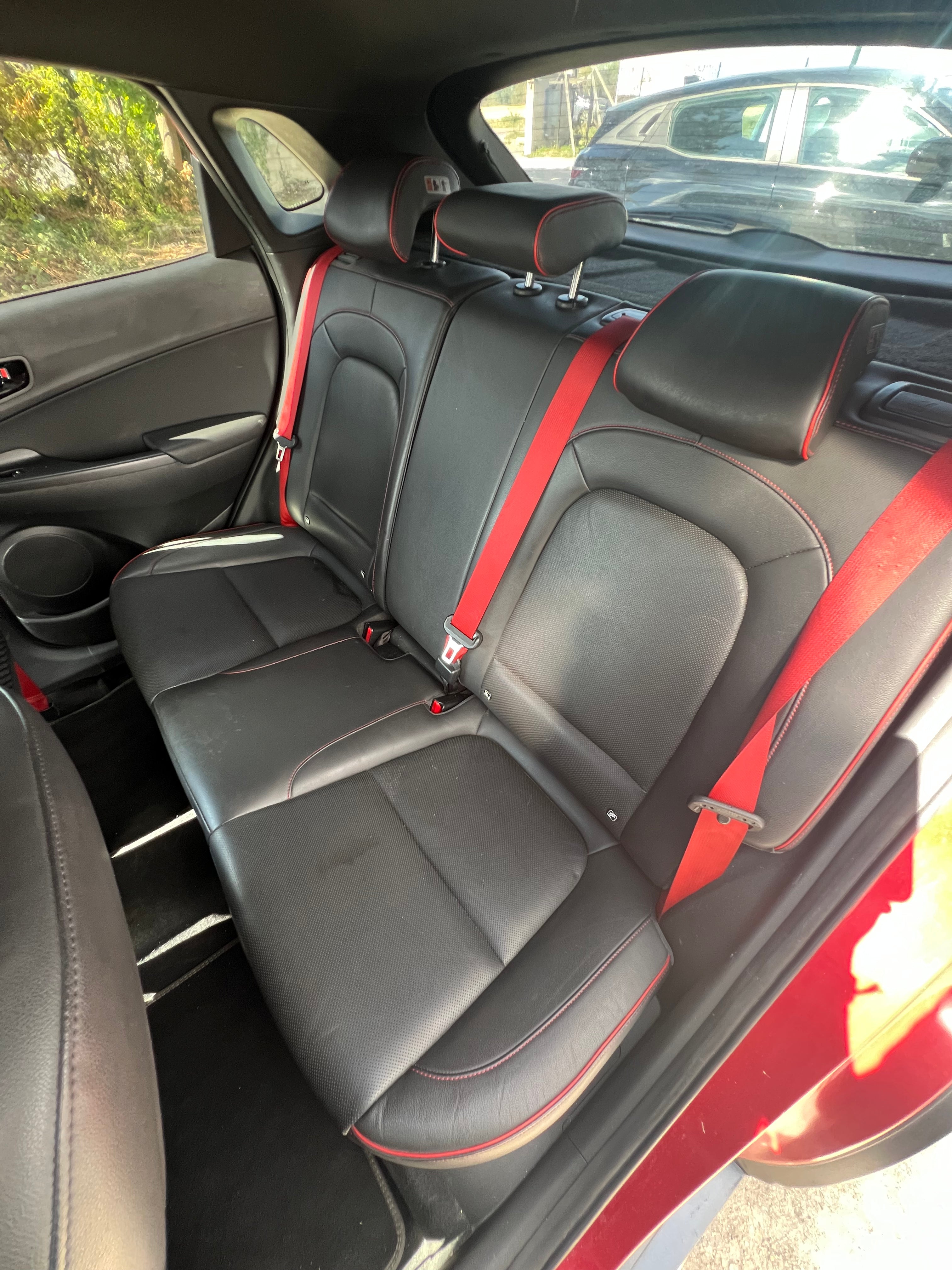 Hyundai Kona 1.0 T-GDI 120 EXECUTIVE Hyundai Kona 1.0 T-GDI 120 EXECUTIVE