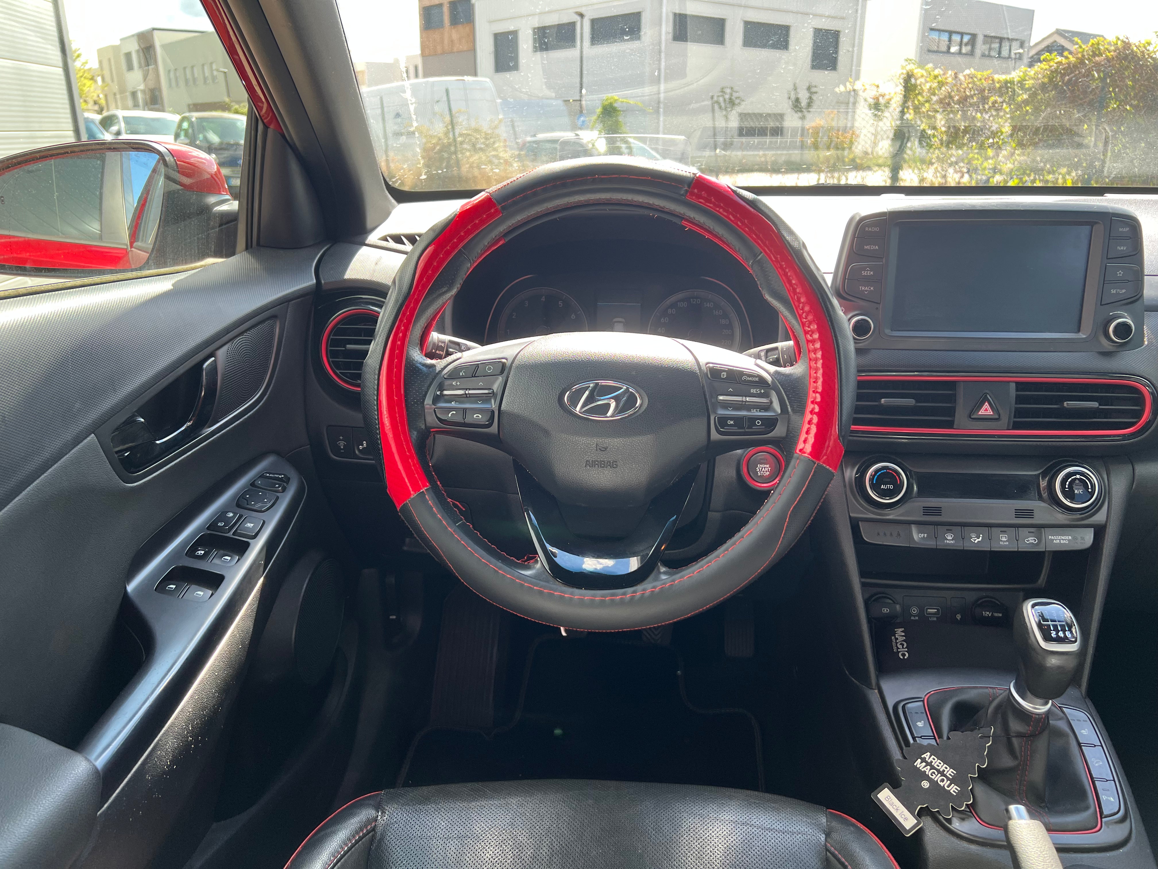 Hyundai Kona 1.0 T-GDI 120 EXECUTIVE Hyundai Kona 1.0 T-GDI 120 EXECUTIVE