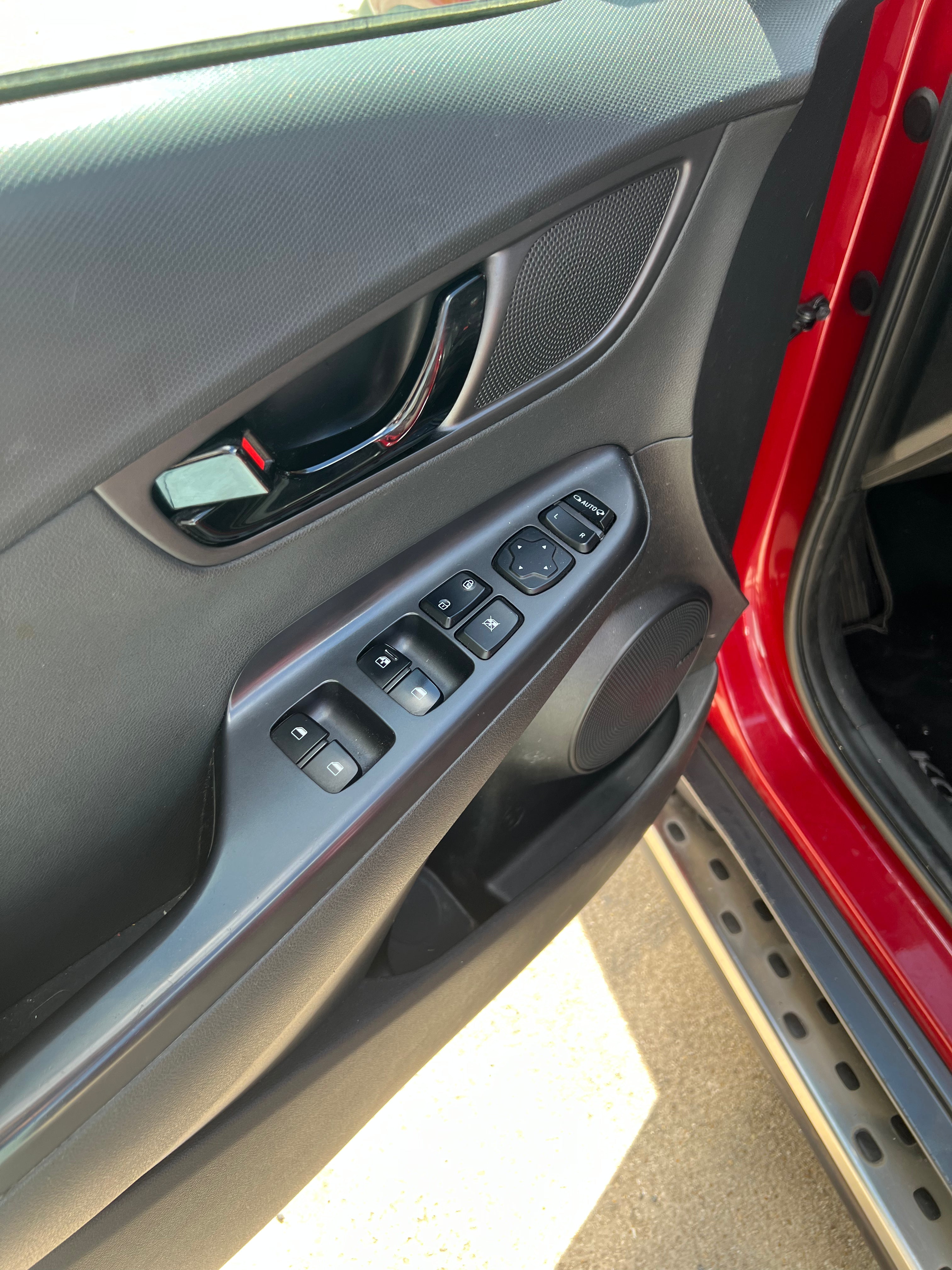 Hyundai Kona 1.0 T-GDI 120 EXECUTIVE Hyundai Kona 1.0 T-GDI 120 EXECUTIVE