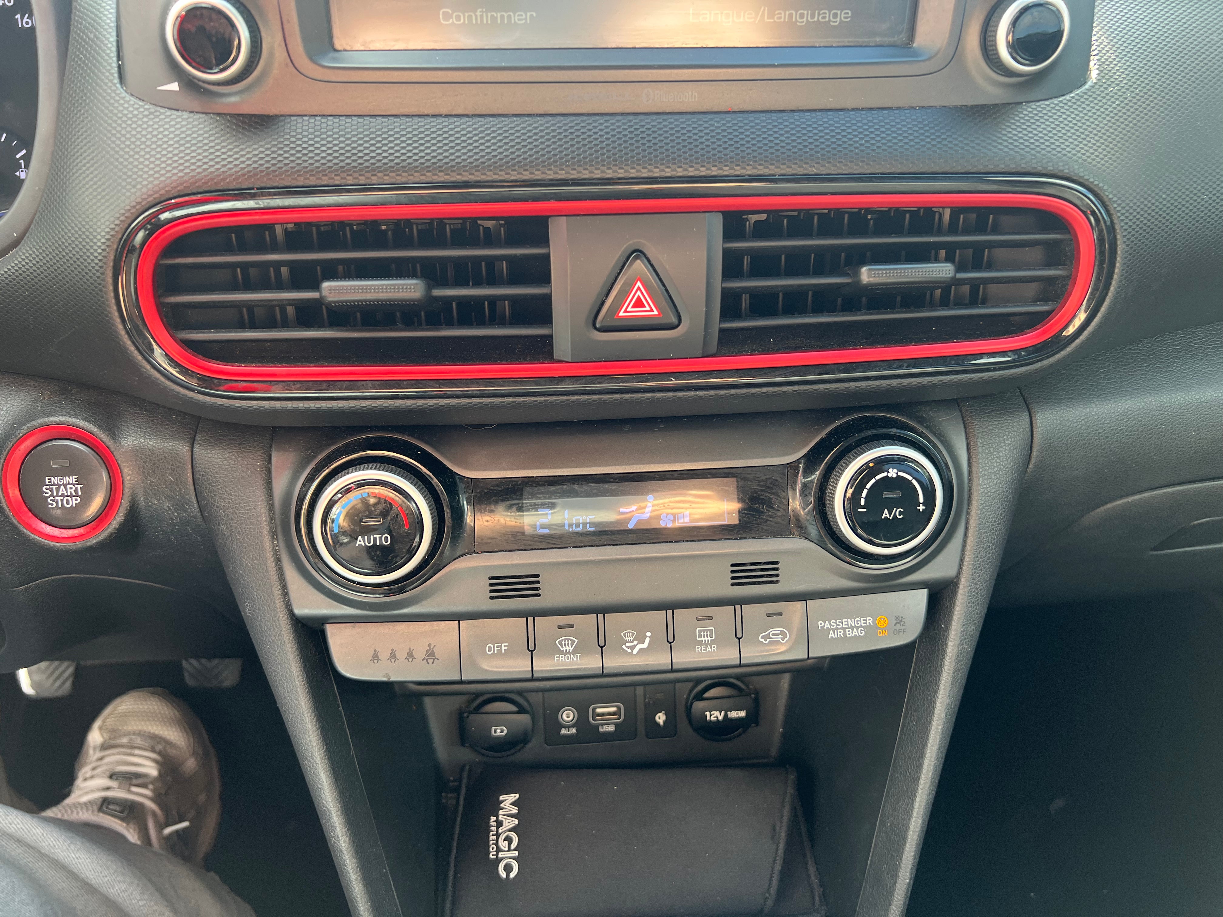 Hyundai Kona 1.0 T-GDI 120 EXECUTIVE Hyundai Kona 1.0 T-GDI 120 EXECUTIVE