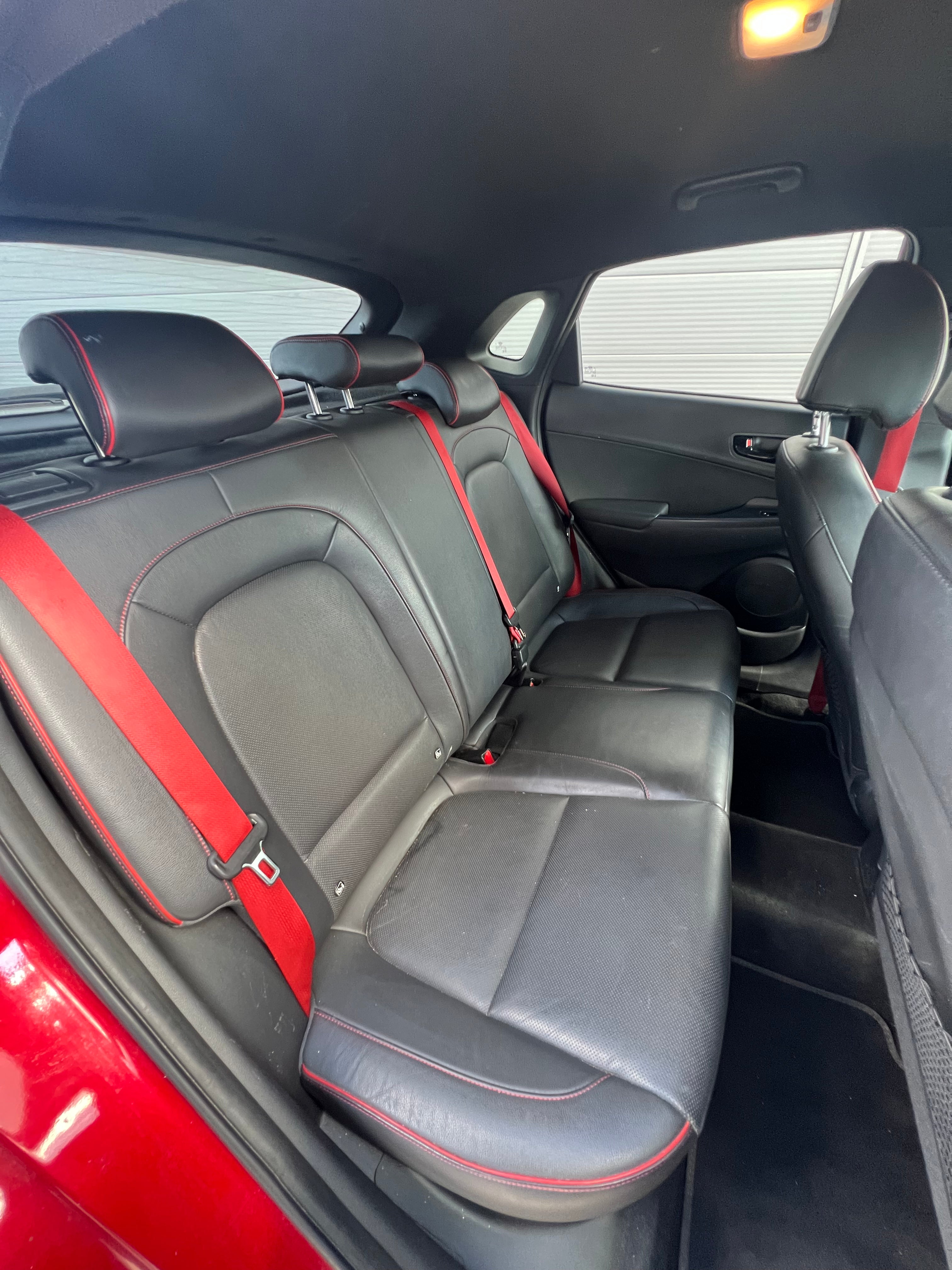 Hyundai Kona 1.0 T-GDI 120 EXECUTIVE Hyundai Kona 1.0 T-GDI 120 EXECUTIVE