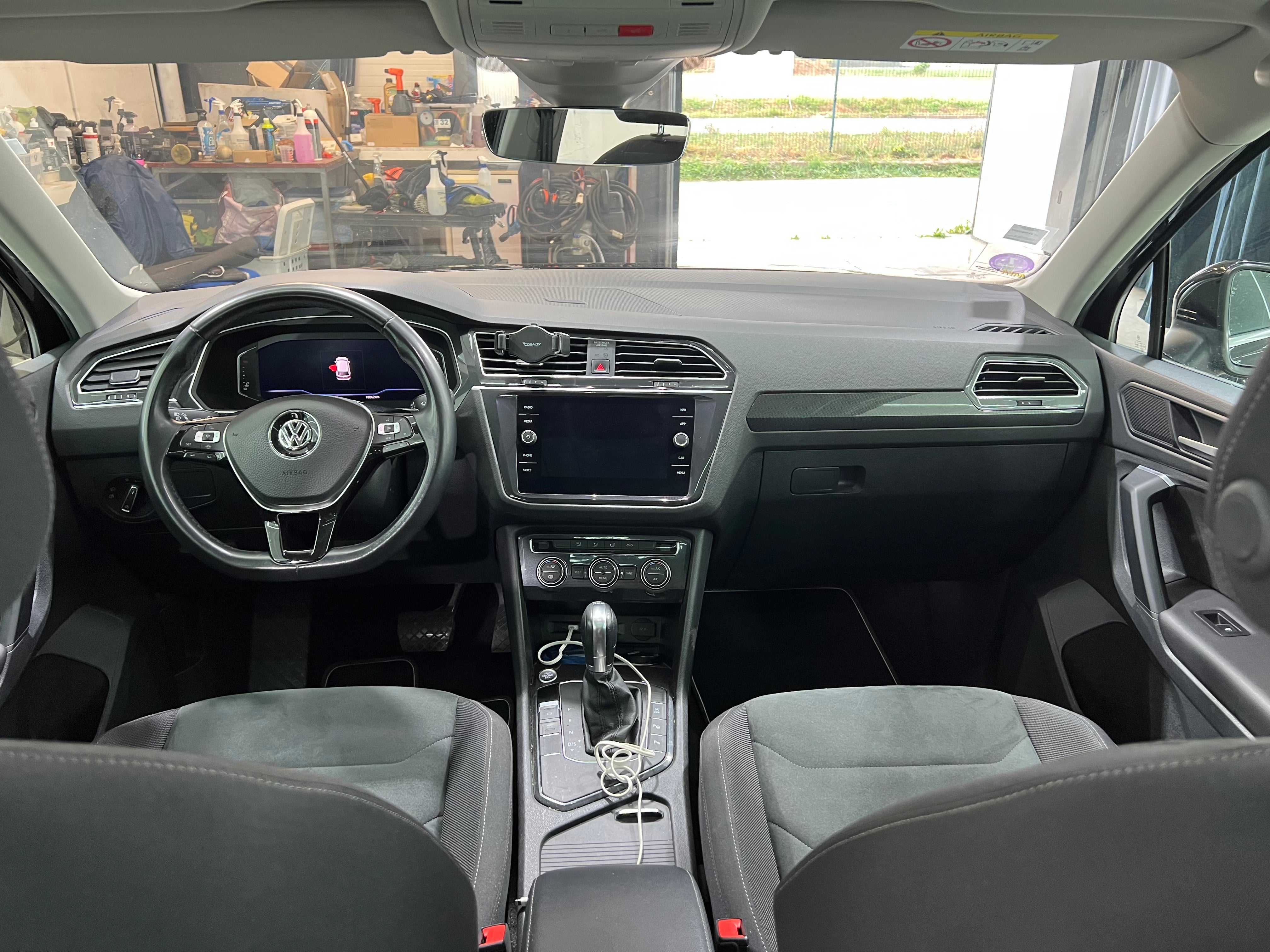 Volkswagen Tiguan 1.5 TSI 150 EVO CARAT DSG BVA Volkswagen Tiguan 1.5 TSI 150 EVO CARAT DSG BVA