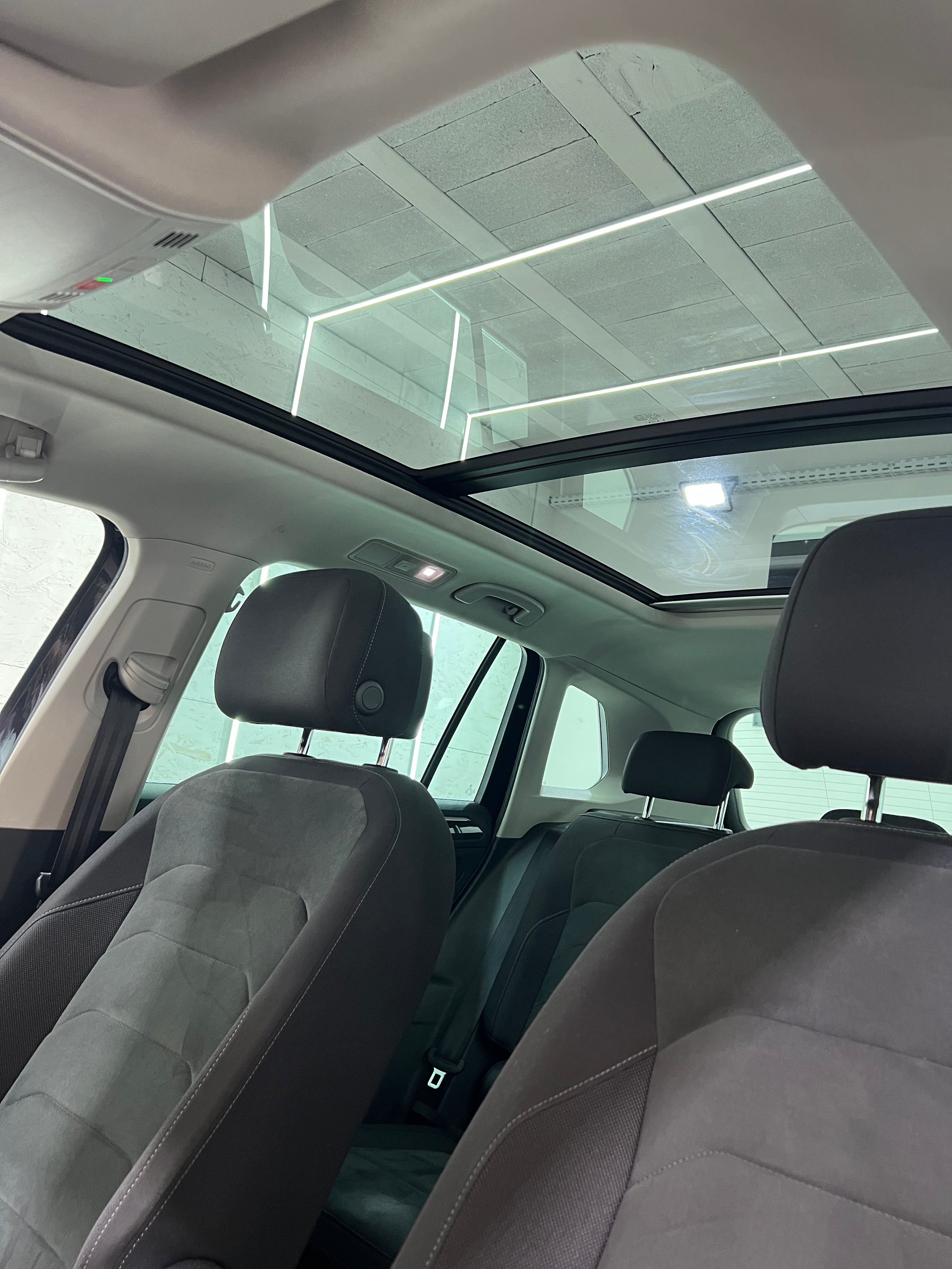 Volkswagen Tiguan 1.5 TSI 150 EVO CARAT DSG BVA Volkswagen Tiguan 1.5 TSI 150 EVO CARAT DSG BVA