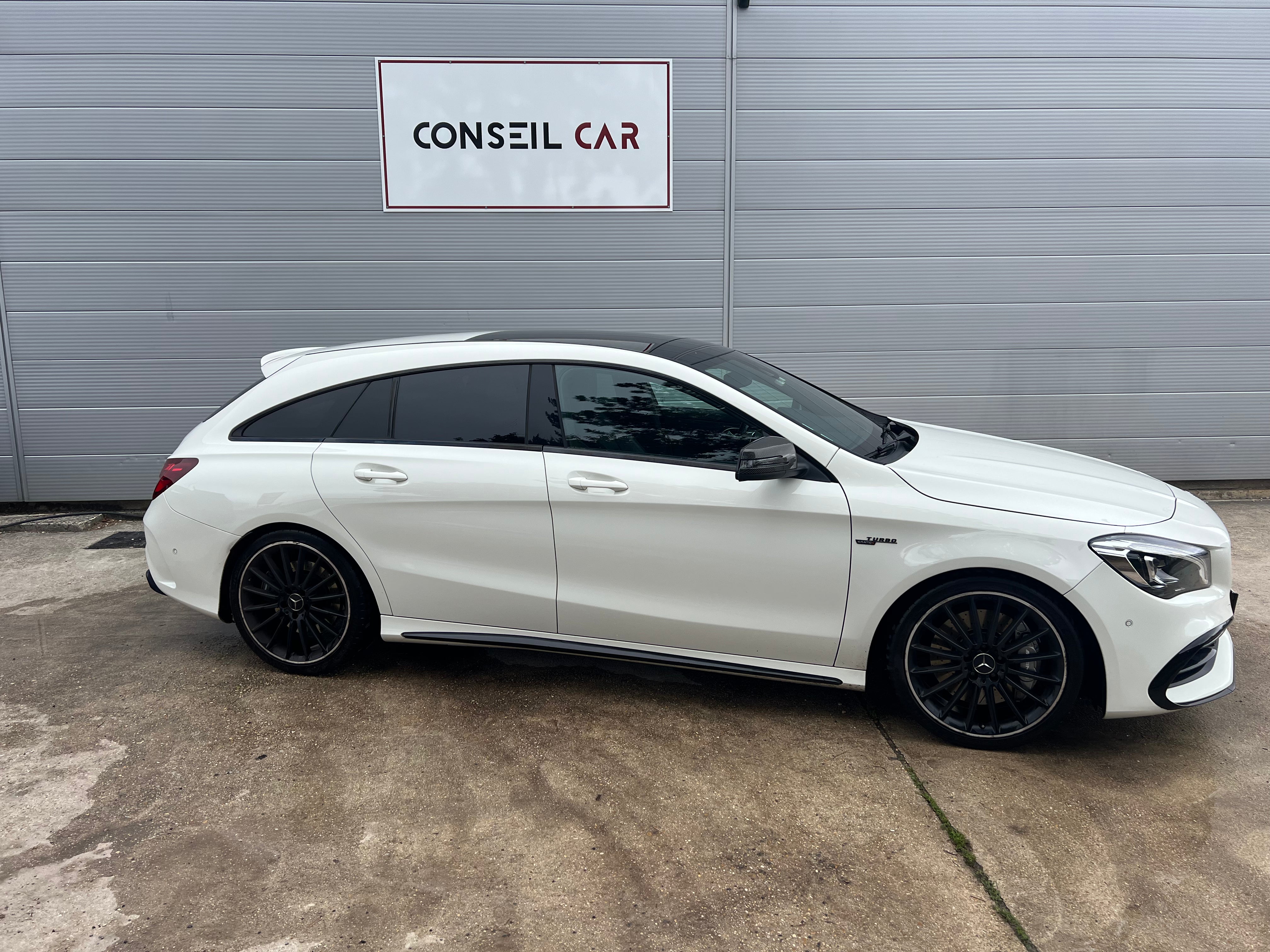 Mercedes Classe Cla SHOOTING BRAKE 2.0 45AMG 380ch 4MATIC SPEEDSHIFT-DCT BVA Mercedes Classe Cla SHOOTING BRAKE 2.0 45AMG 380ch 4MATIC SPEEDSHIFT-DCT BVA