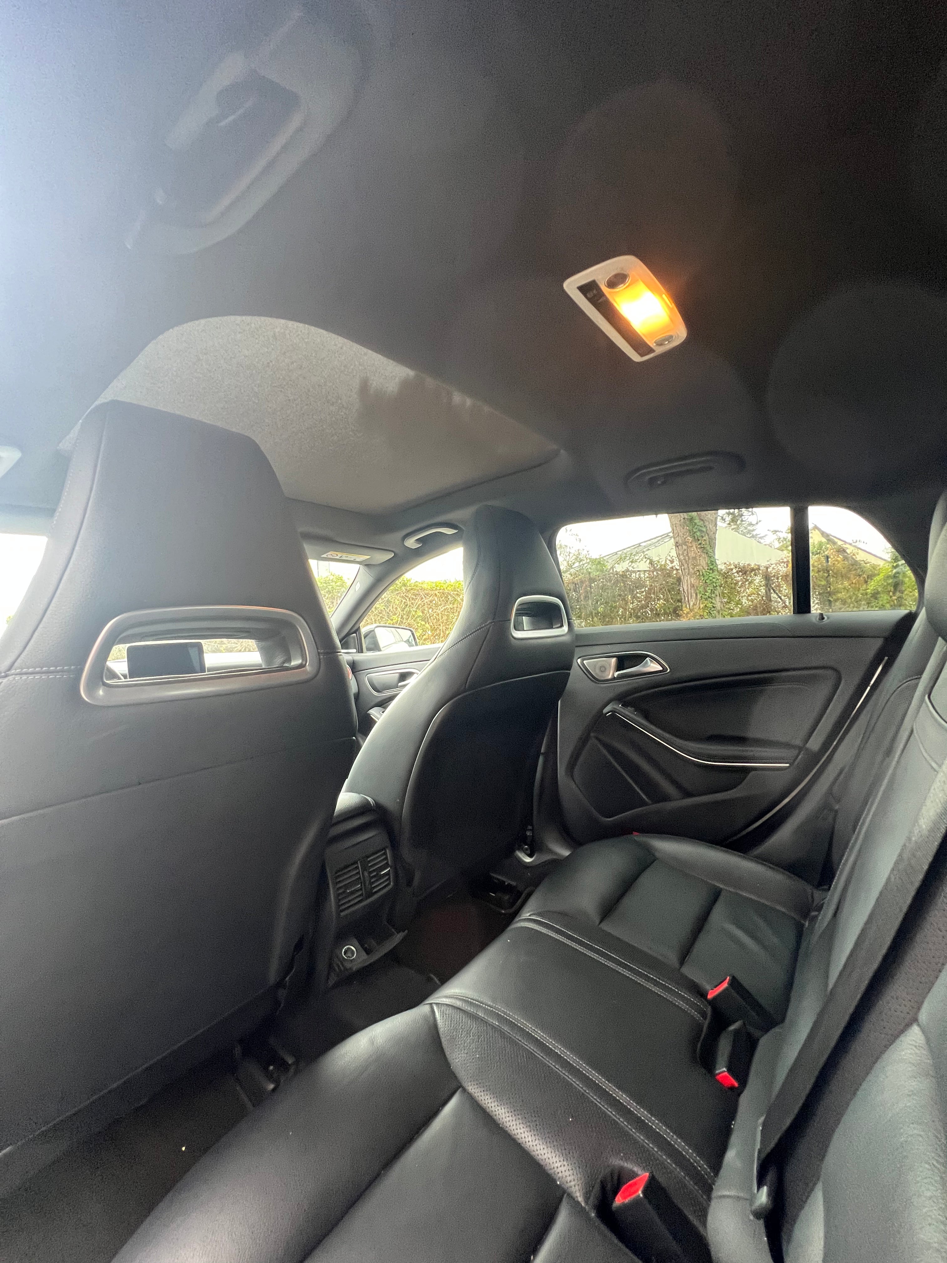 Mercedes Classe Cla SHOOTING BRAKE 2.0 45AMG 380ch 4MATIC SPEEDSHIFT-DCT BVA Mercedes Classe Cla SHOOTING BRAKE 2.0 45AMG 380ch 4MATIC SPEEDSHIFT-DCT BVA