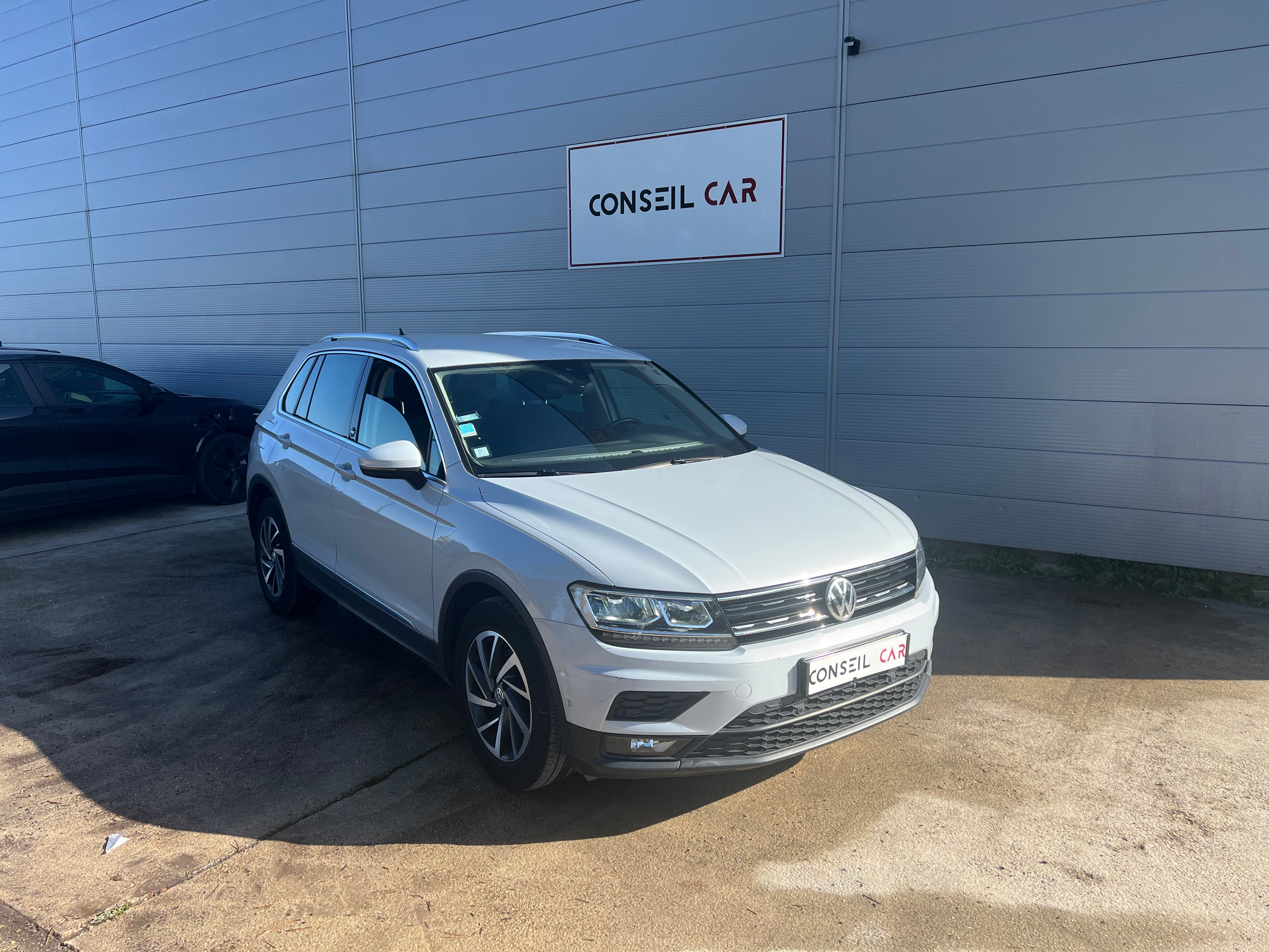 Volkswagen Tiguan 1.4 TSI 125 BLUEMOTION SOUND Volkswagen Tiguan 1.4 TSI 125 BLUEMOTION SOUND