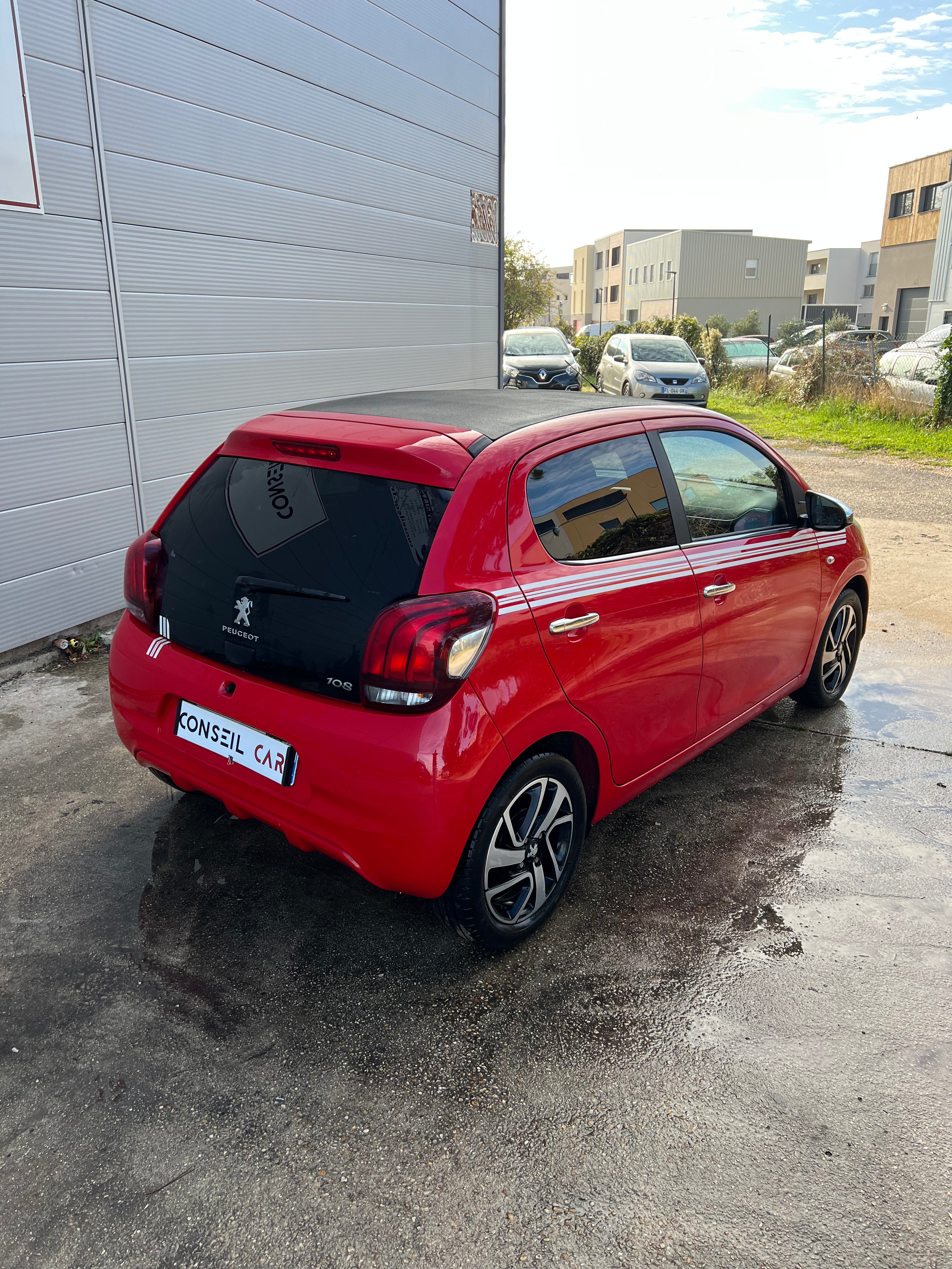 Peugeot 108 1.0 VTI 70 ALLURE TOP ETG BVA Peugeot 108 1.0 VTI 70 ALLURE TOP ETG BVA