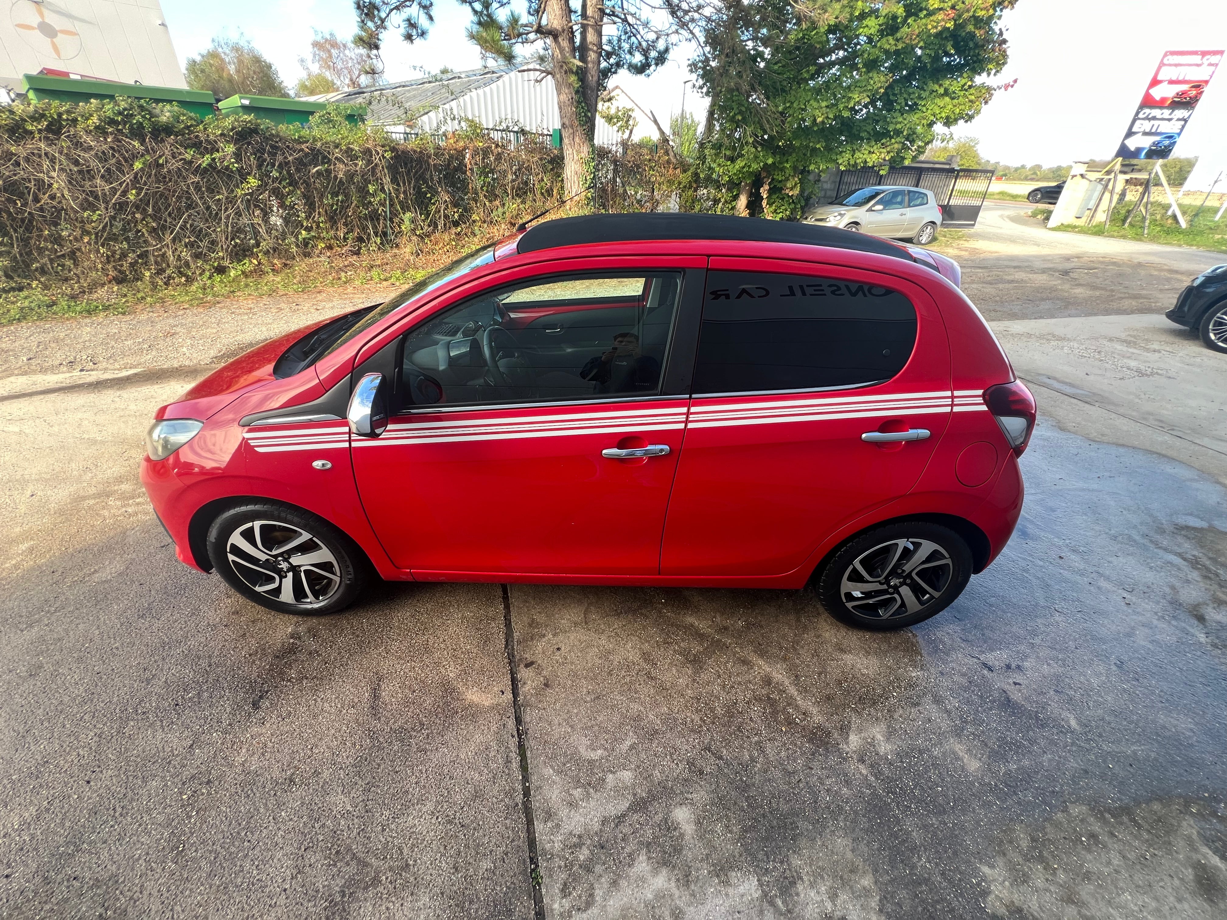 Peugeot 108 1.0 VTI 70 ALLURE TOP ETG BVA Peugeot 108 1.0 VTI 70 ALLURE TOP ETG BVA