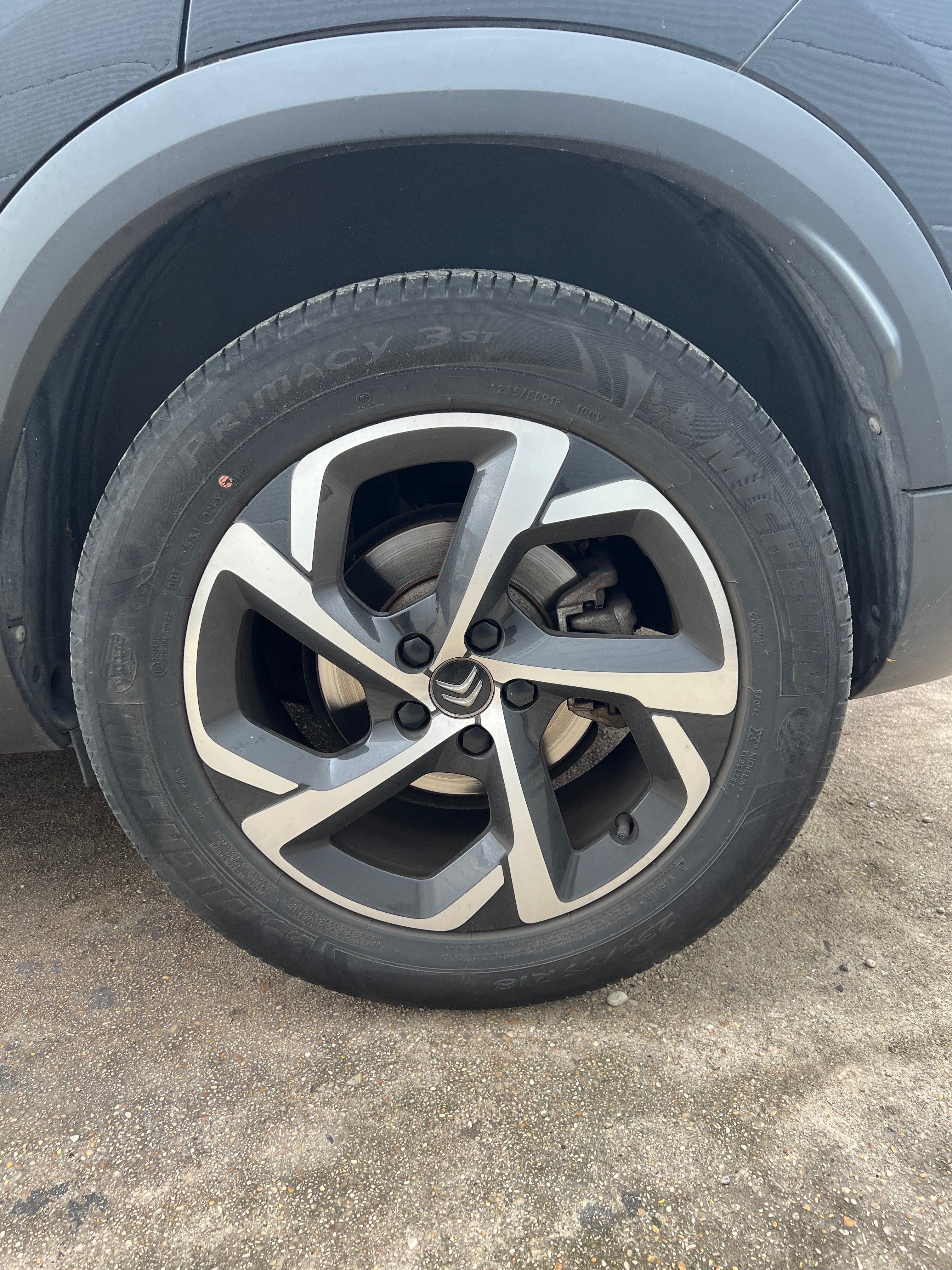 Citroen C5 Aircross 1.6 PURETECH 180 FEEL EAT BVA START-STOP Citroen C5 Aircross 1.6 PURETECH 180 FEEL EAT BVA START-STOP