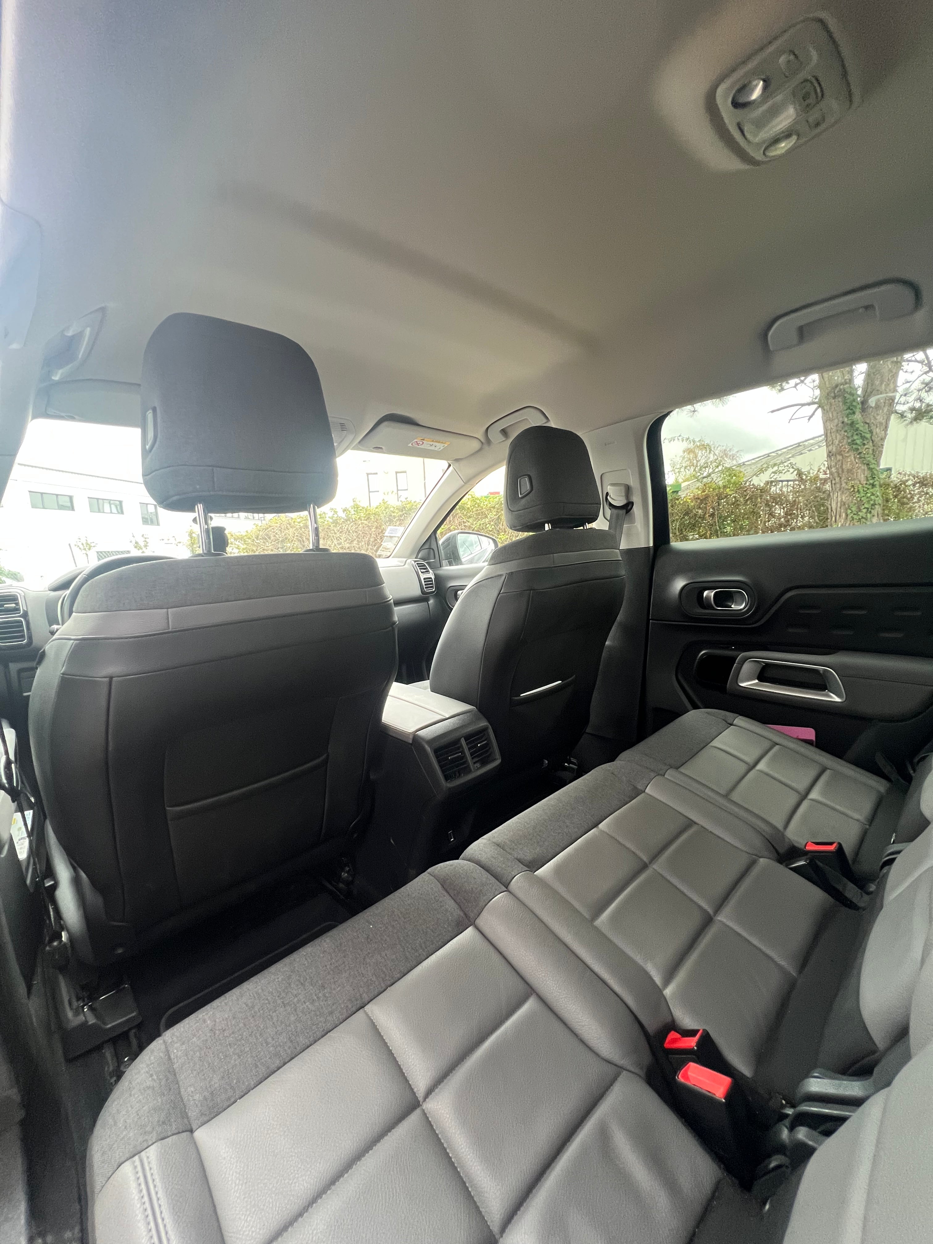 Citroen C5 Aircross 1.6 PURETECH 180 FEEL EAT BVA START-STOP Citroen C5 Aircross 1.6 PURETECH 180 FEEL EAT BVA START-STOP