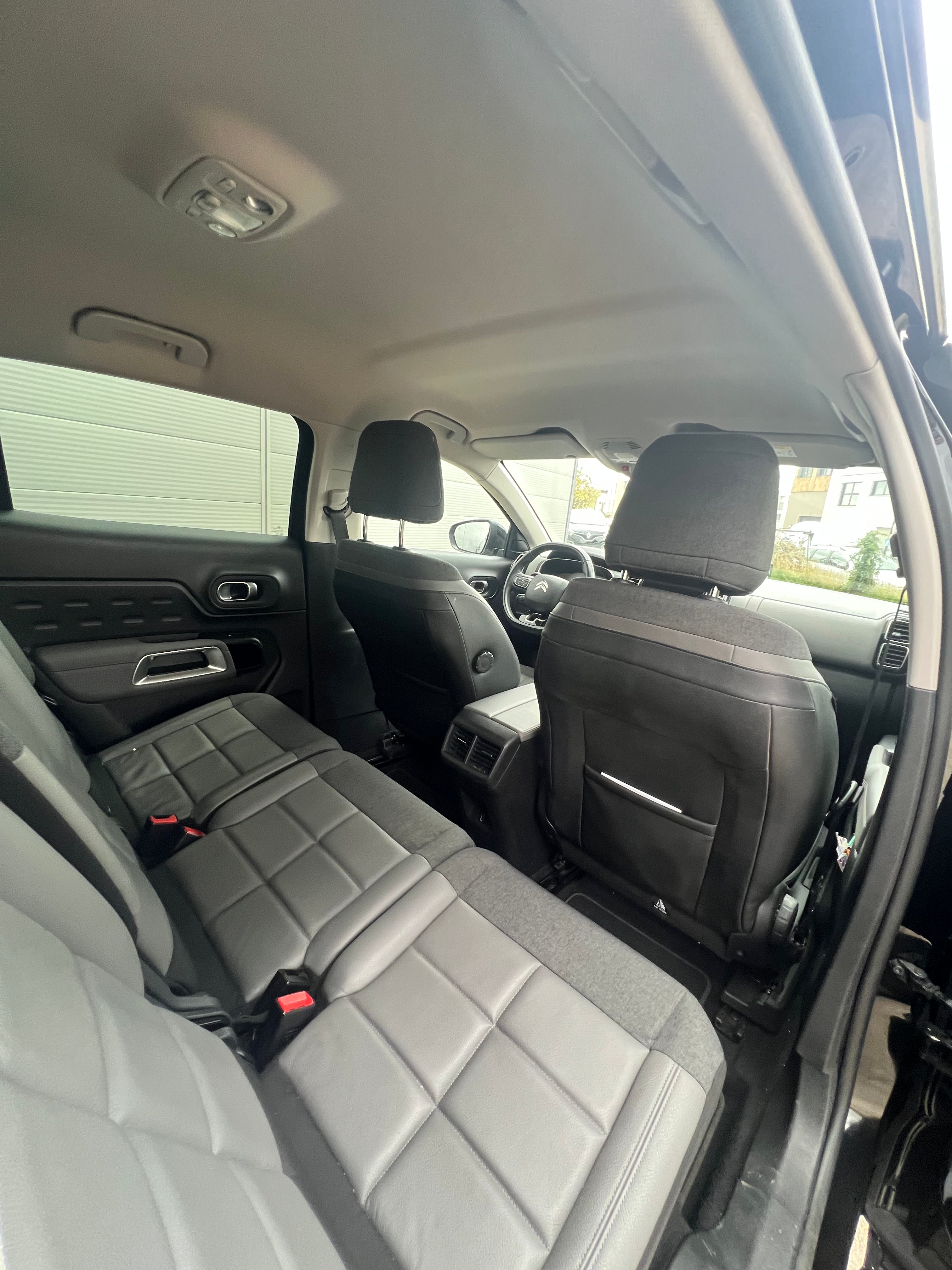 Citroen C5 Aircross 1.6 PURETECH 180 FEEL EAT BVA START-STOP Citroen C5 Aircross 1.6 PURETECH 180 FEEL EAT BVA START-STOP