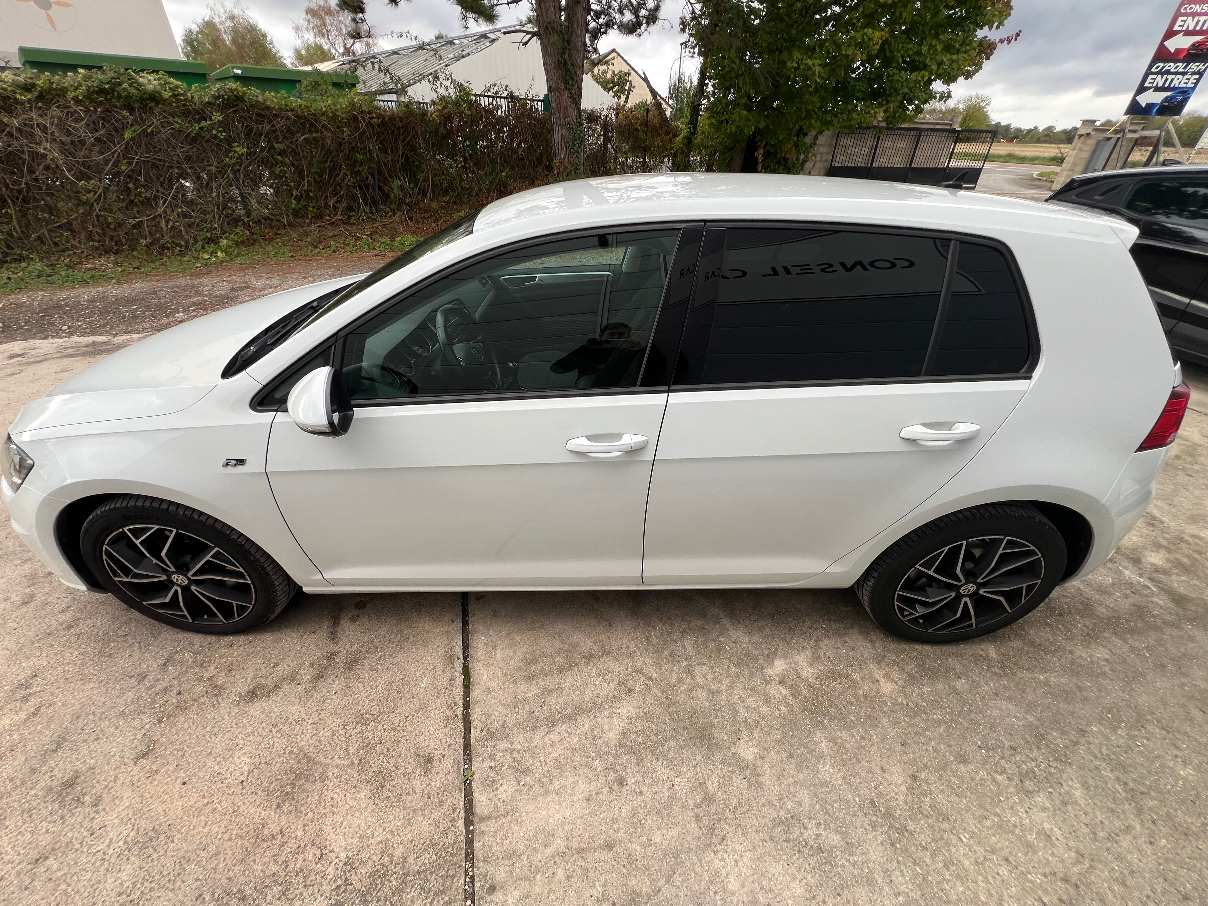 Volkswagen Golf 7 1.6 TDI 115 BLUEMOTION BUSINESS Volkswagen Golf 7 1.6 TDI 115 BLUEMOTION BUSINESS