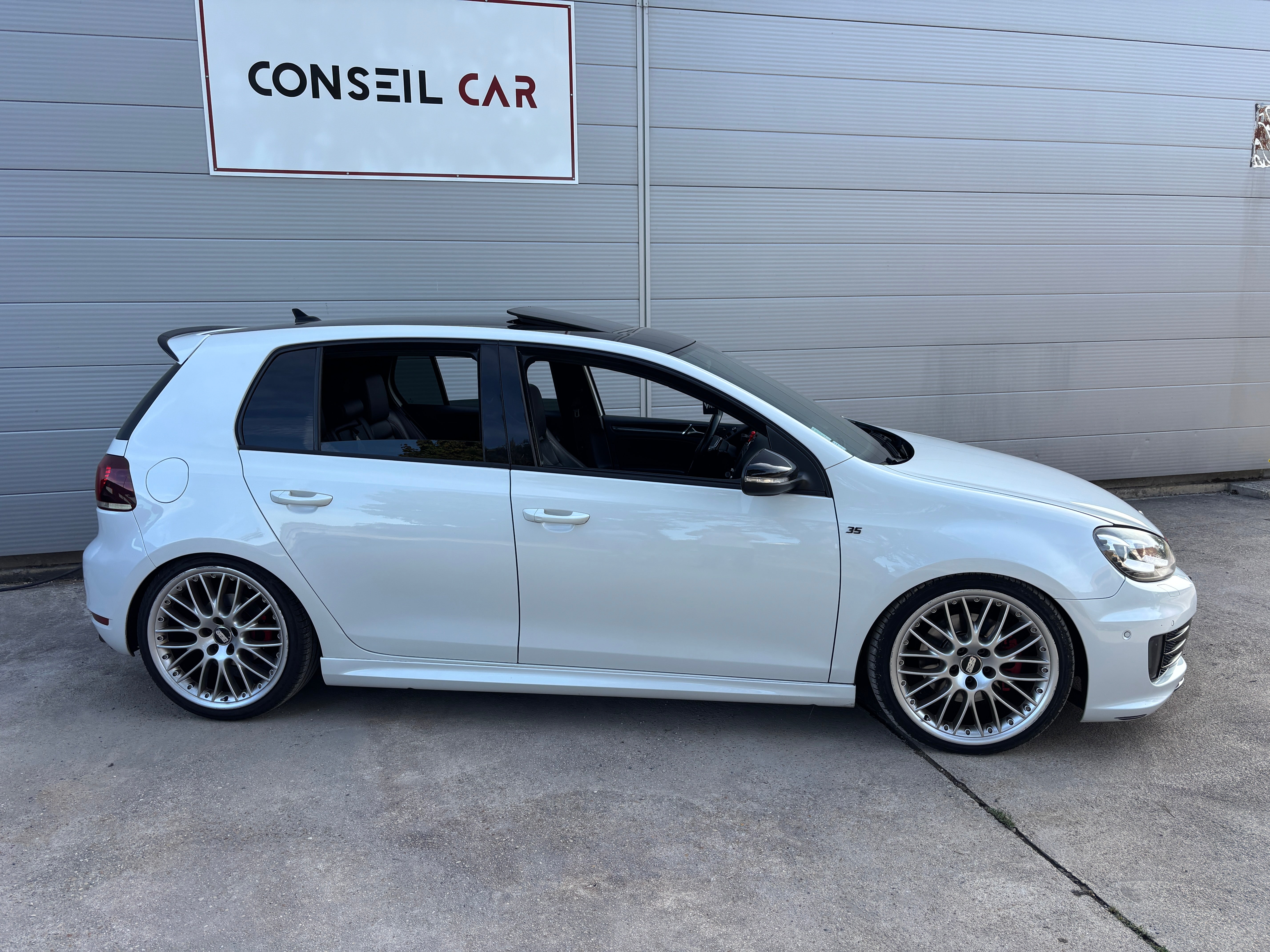 Volkswagen Golf 6 2.0 TSI 235CH ED 35 DSG6 Volkswagen Golf 6 2.0 TSI 235CH ED 35 DSG6