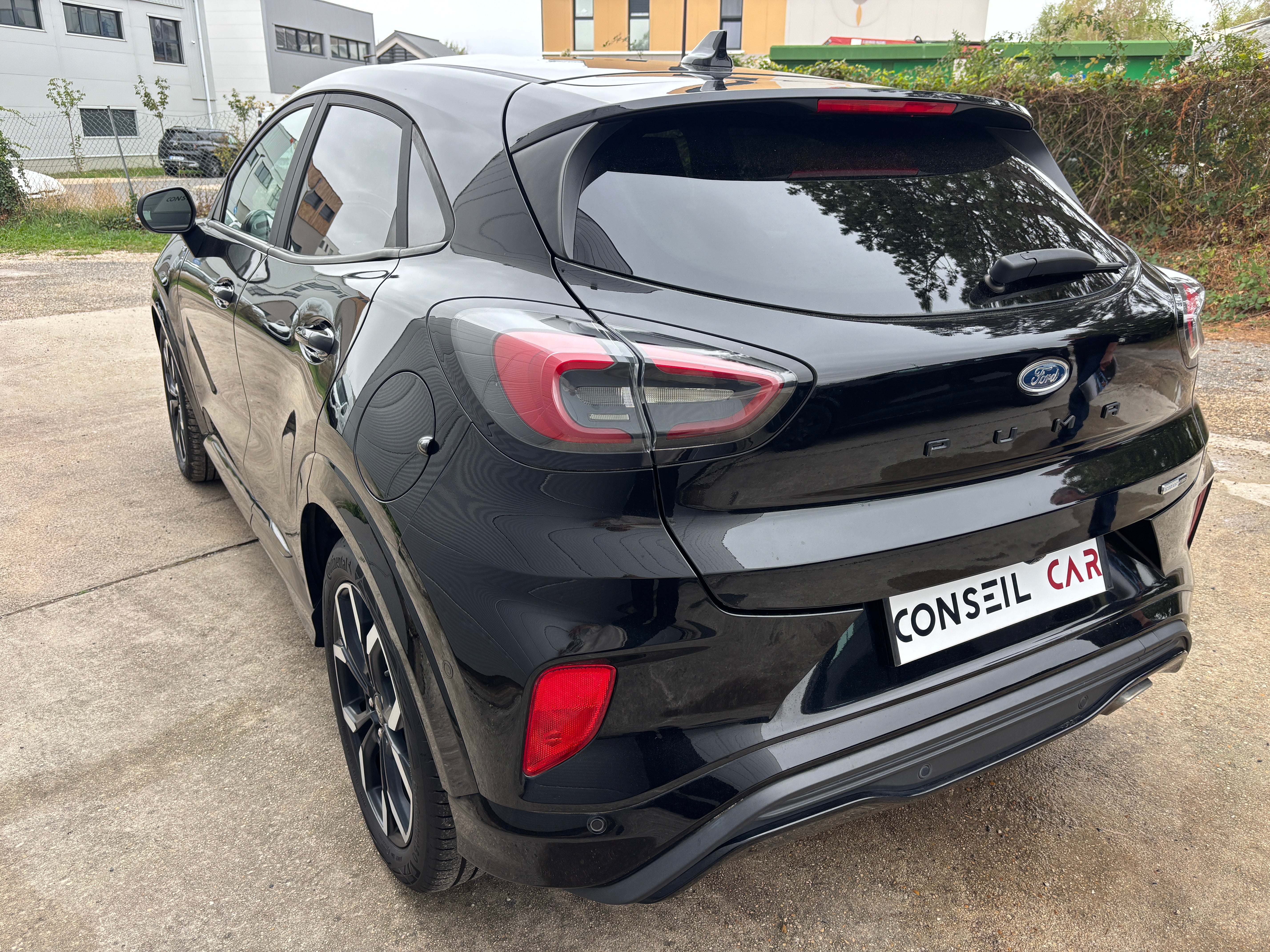 Ford Puma 1.0 EcoBoost Hybrid MHEV ST-Line 125CH Ford Puma 1.0 EcoBoost Hybrid MHEV ST-Line 125CH