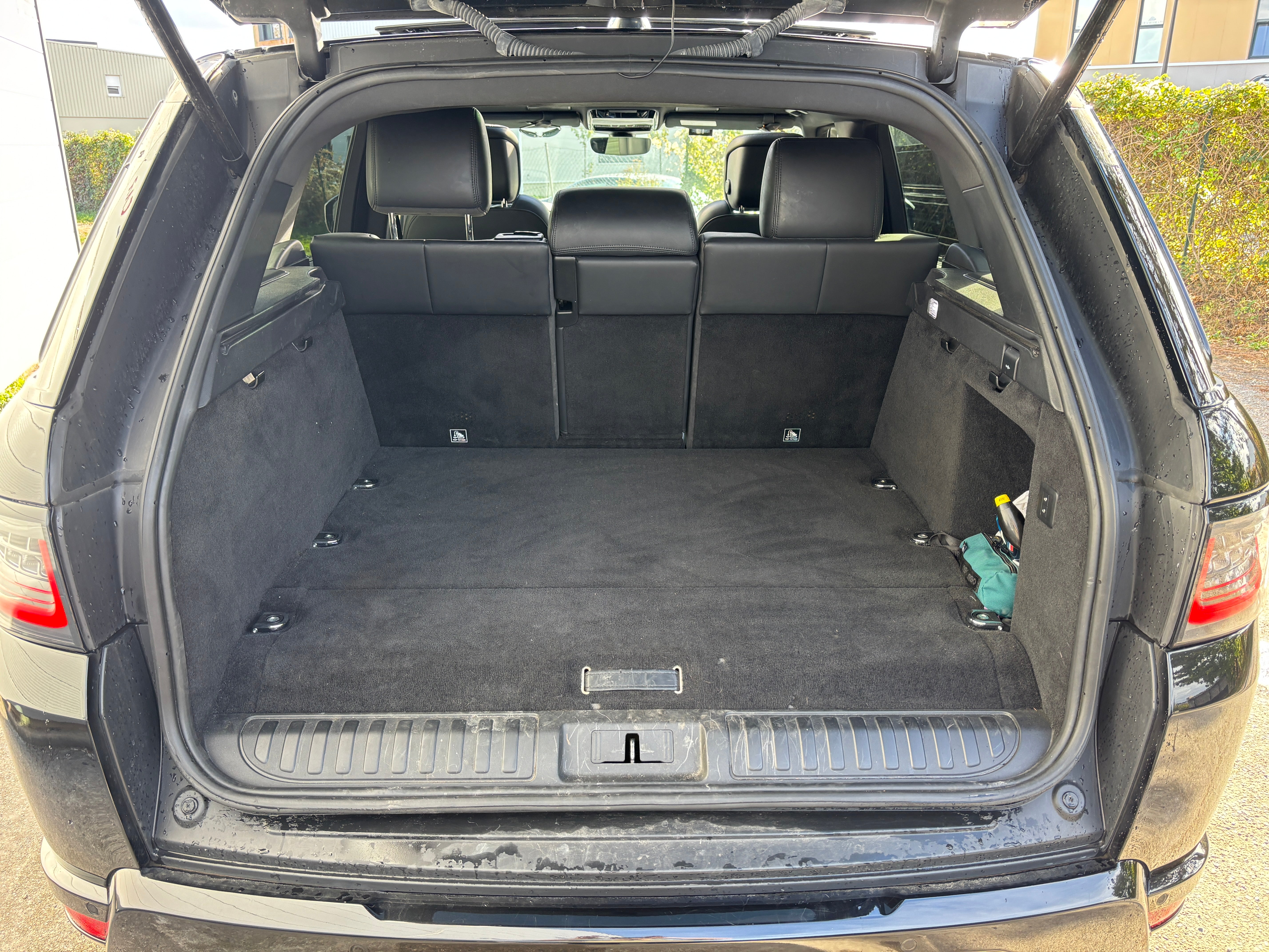 LAND ROVER RANGE ROVER 2.0 P400e SPORT HSE 404 LAND ROVER RANGE ROVER 2.0 P400e SPORT HSE 404
