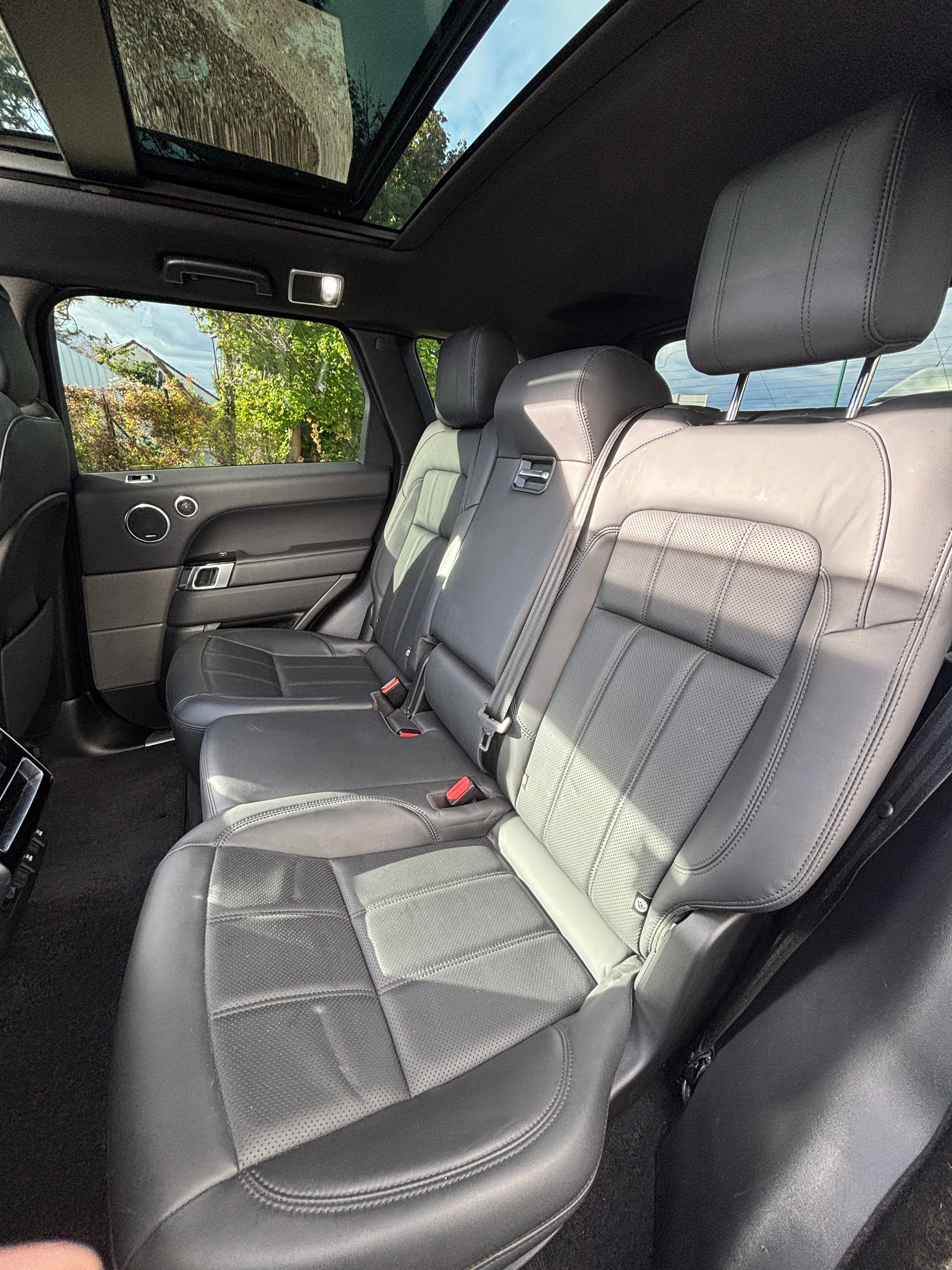 LAND ROVER RANGE ROVER 2.0 P400e SPORT HSE 404 LAND ROVER RANGE ROVER 2.0 P400e SPORT HSE 404