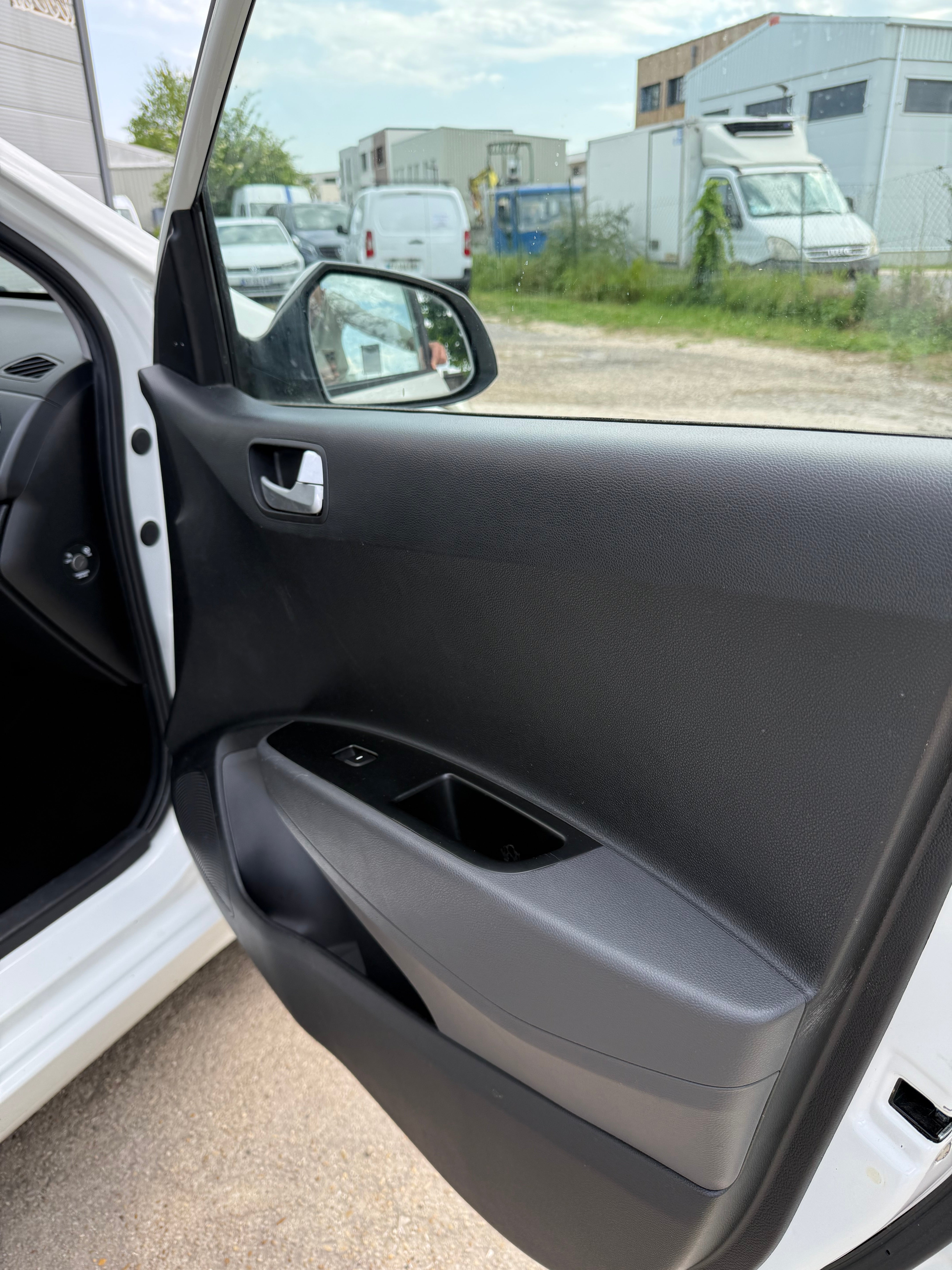 Hyundai i10 1.2 85CH BVA Hyundai i10 1.2 85CH BVA